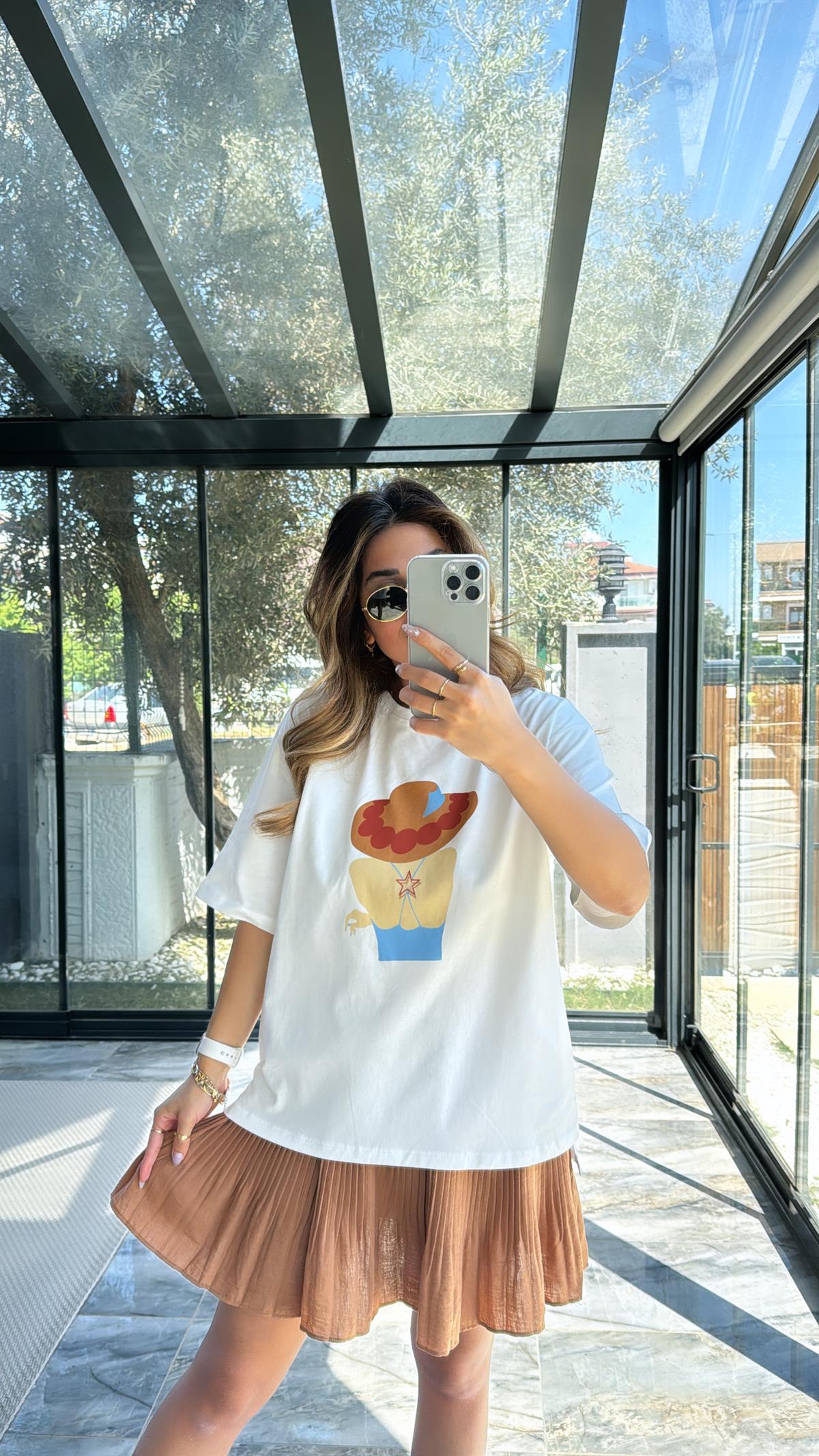 Şapka Baskılı Pamuklu Tshirt