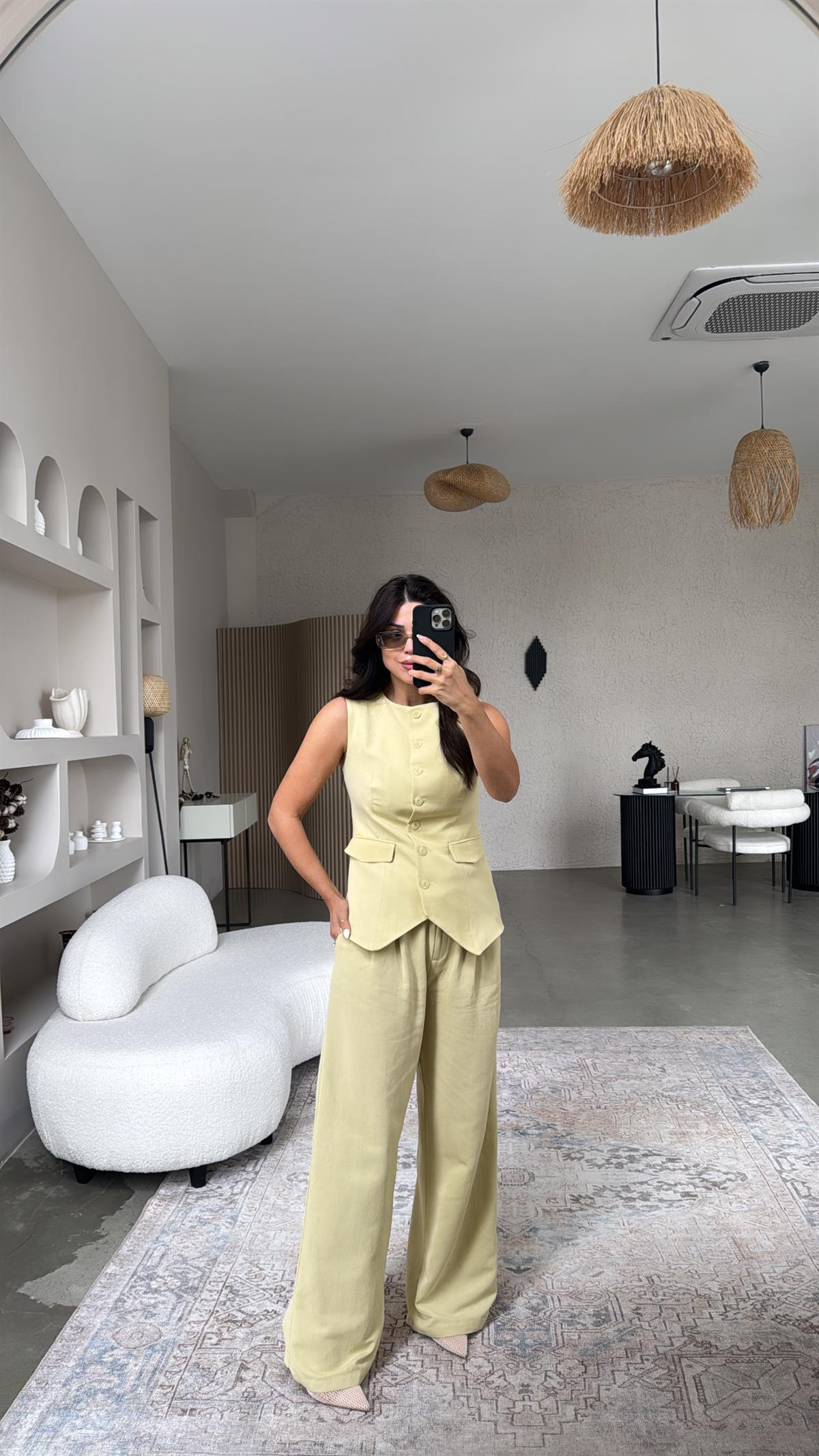 Sarı Keten Astarlı Yelekli Pantolon Takım