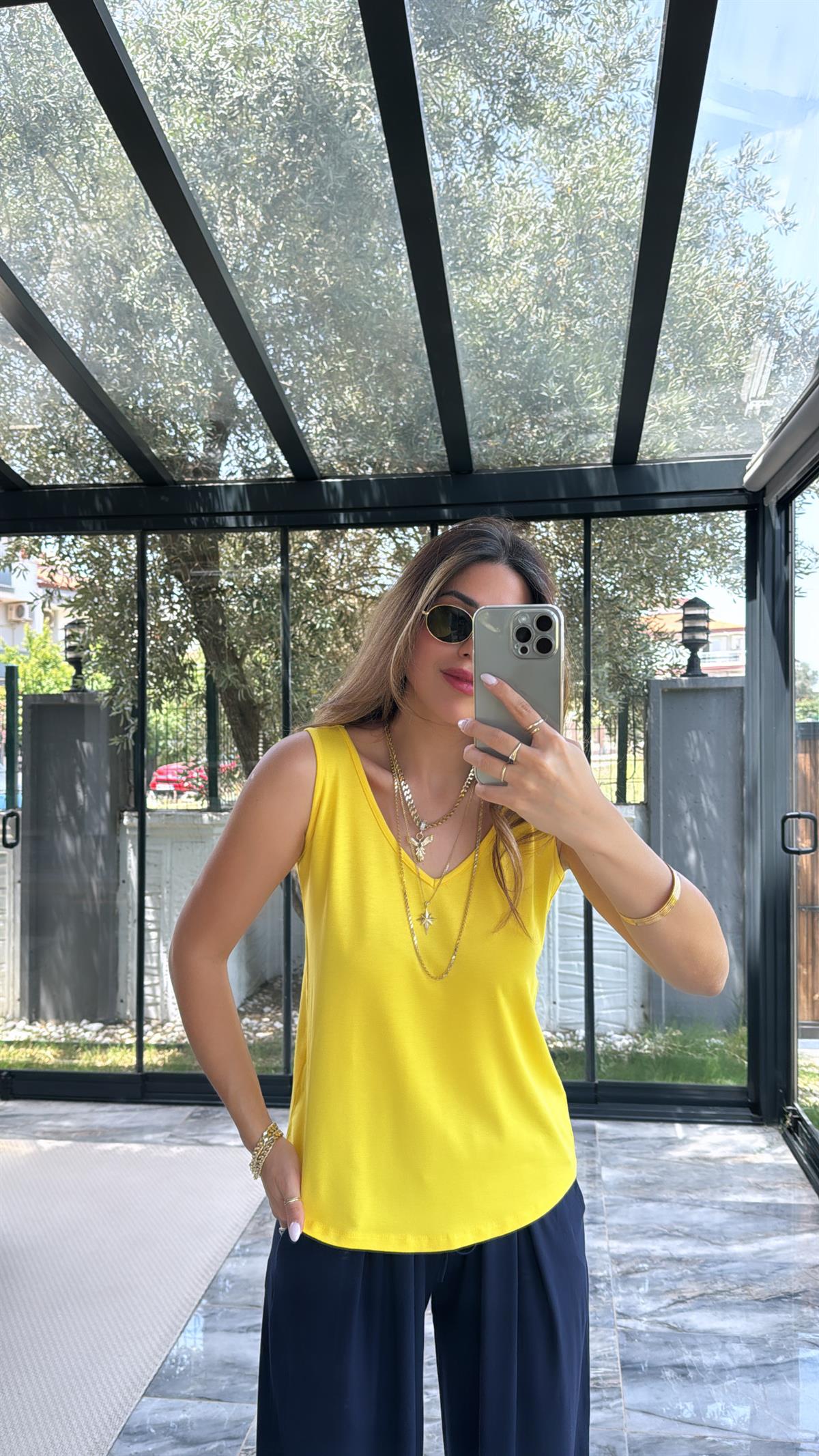 Sarı Ön Arka V Yaka Atlet