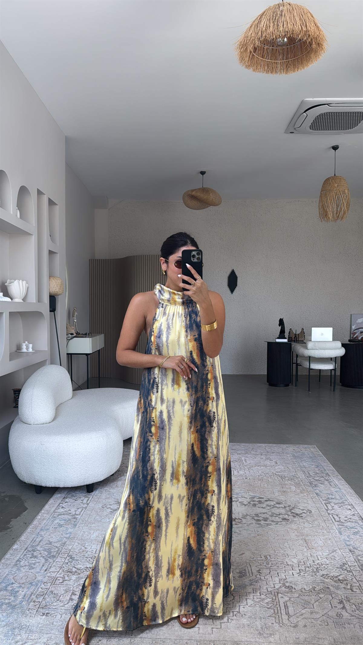 Saten Halter Yaka Massi Elbise
