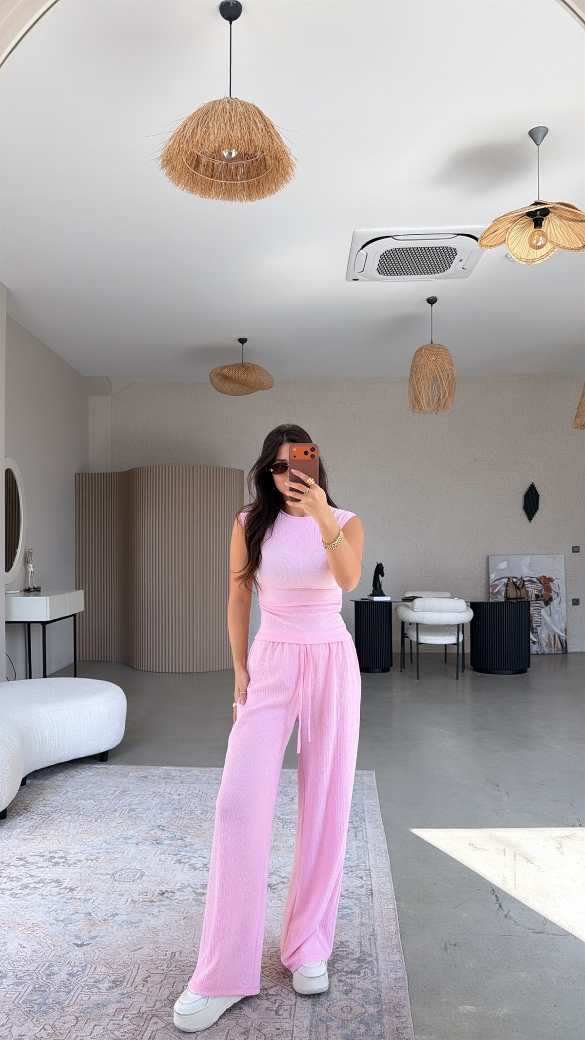 Şeker Pembe Büzgü Detaylı Bürümcük Takım