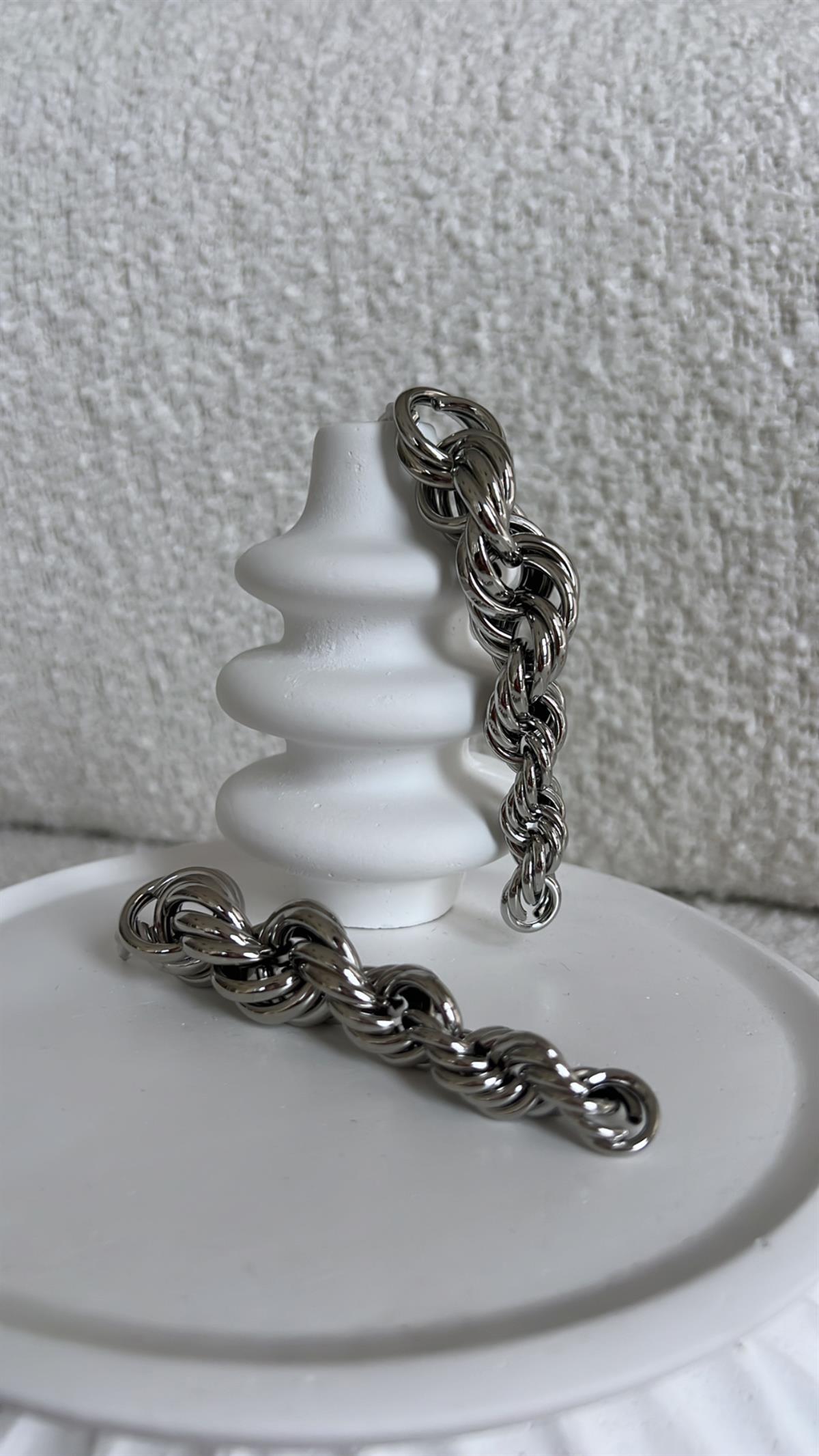 Silver Sarmal Zincir Görünümlü Küpe
