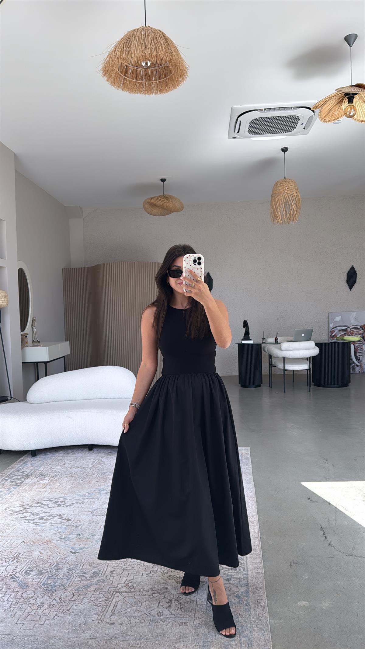 Siyah Altı Poplin Elbise