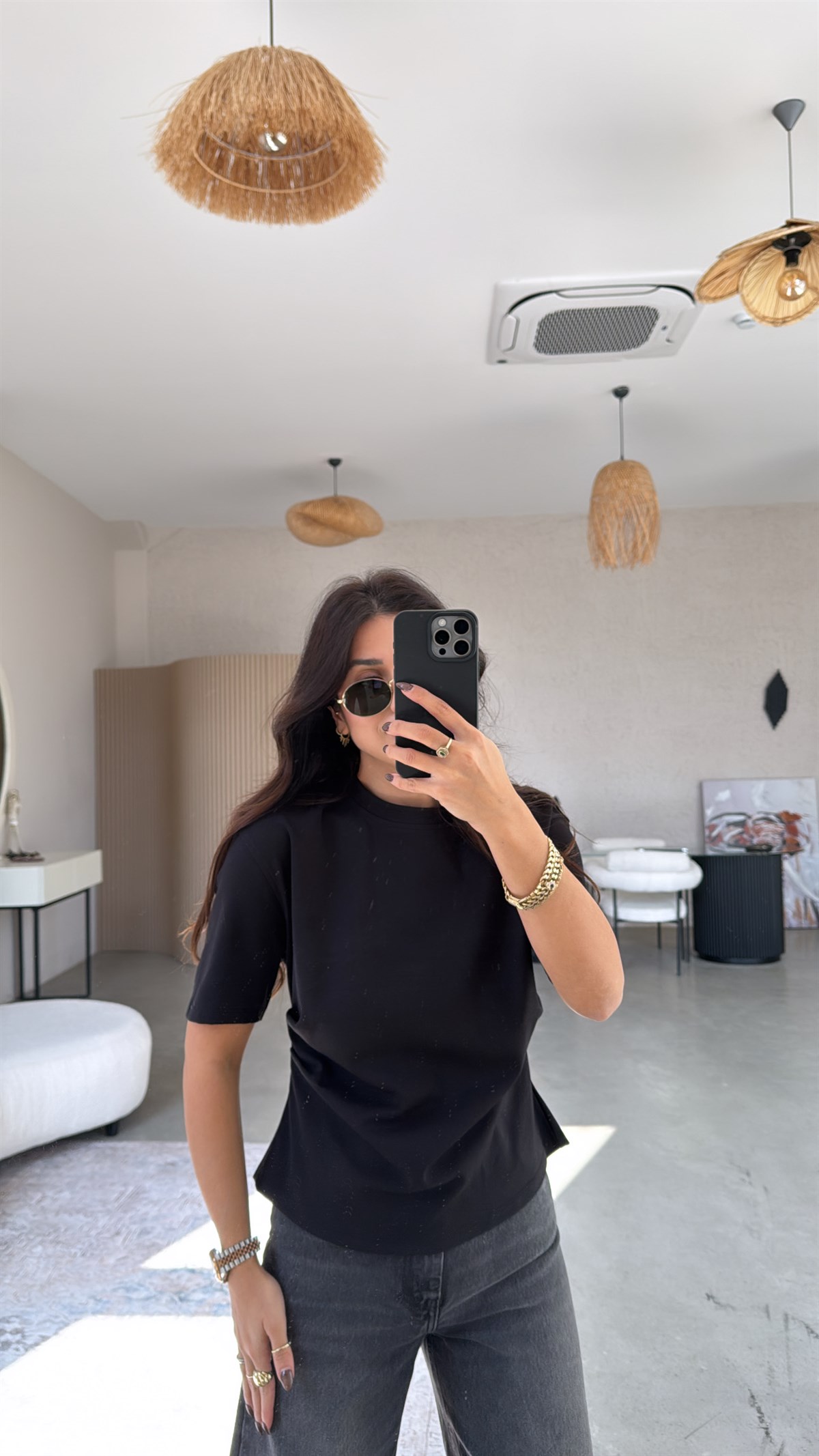 Siyah Arkası Yırtmaç Detaylı Tok Doku Pamuk Basic