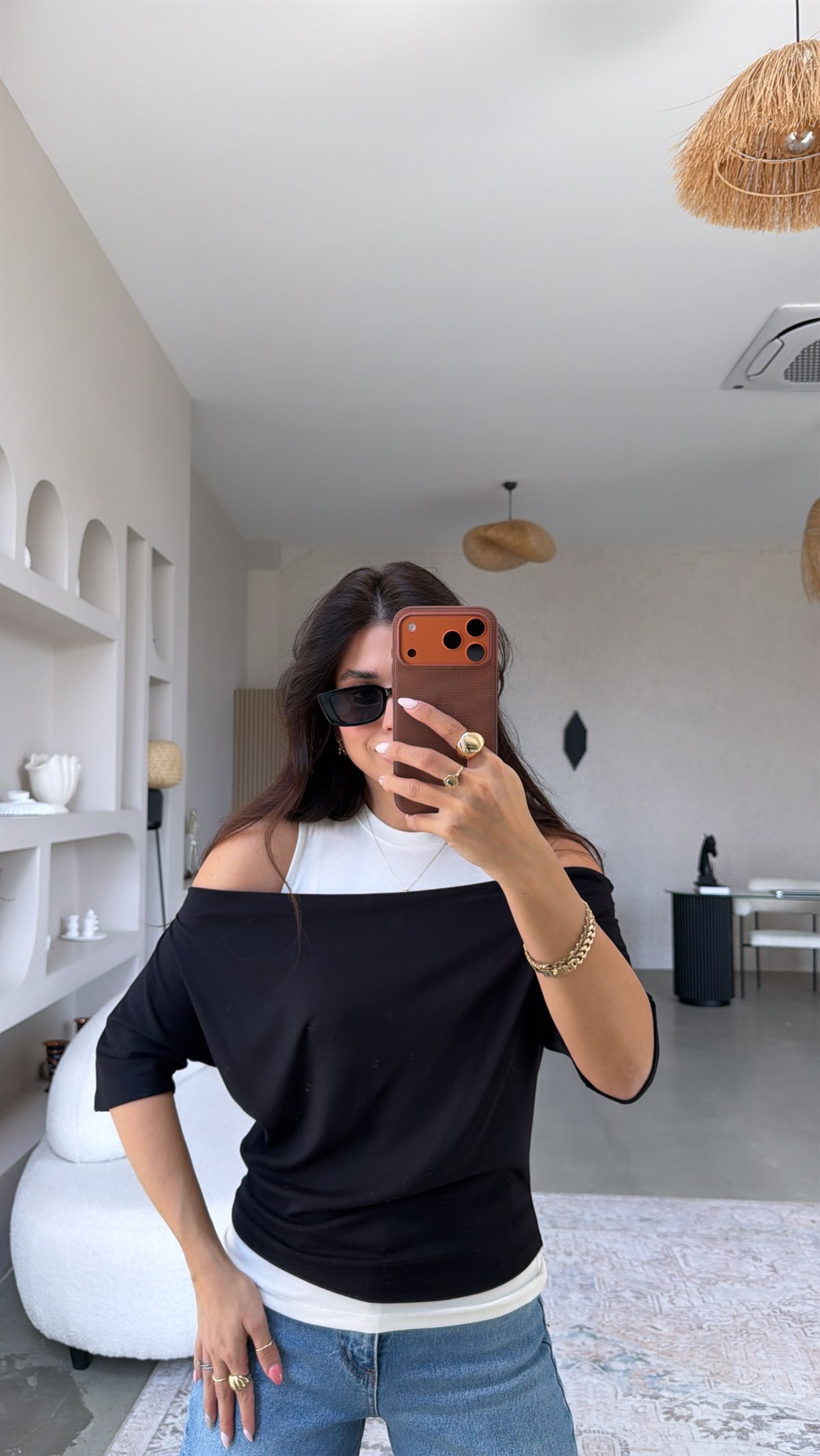 Siyah Atletli Modal İkili Bluz