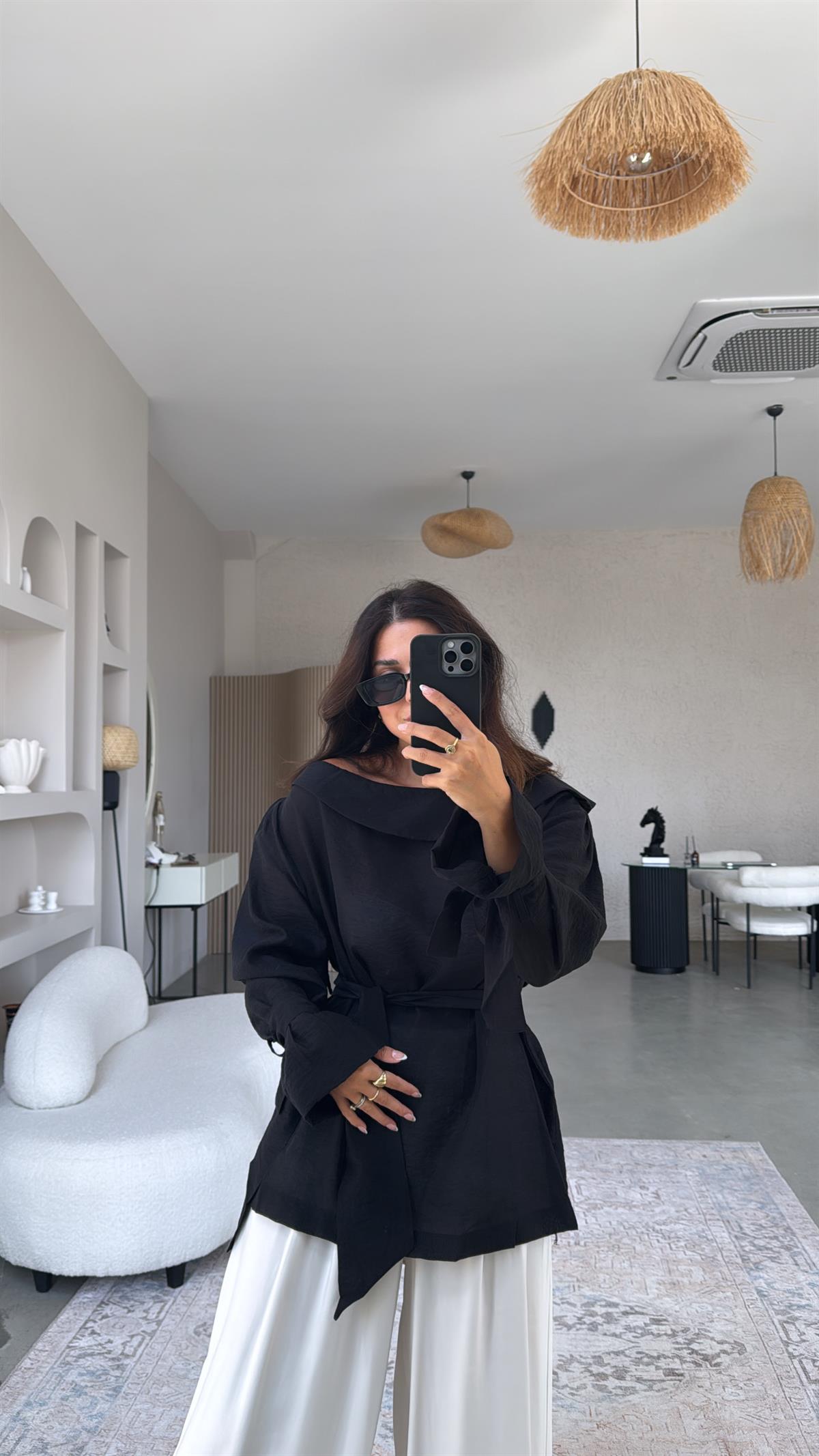 Siyah Bağlama Detay Premium Bluz