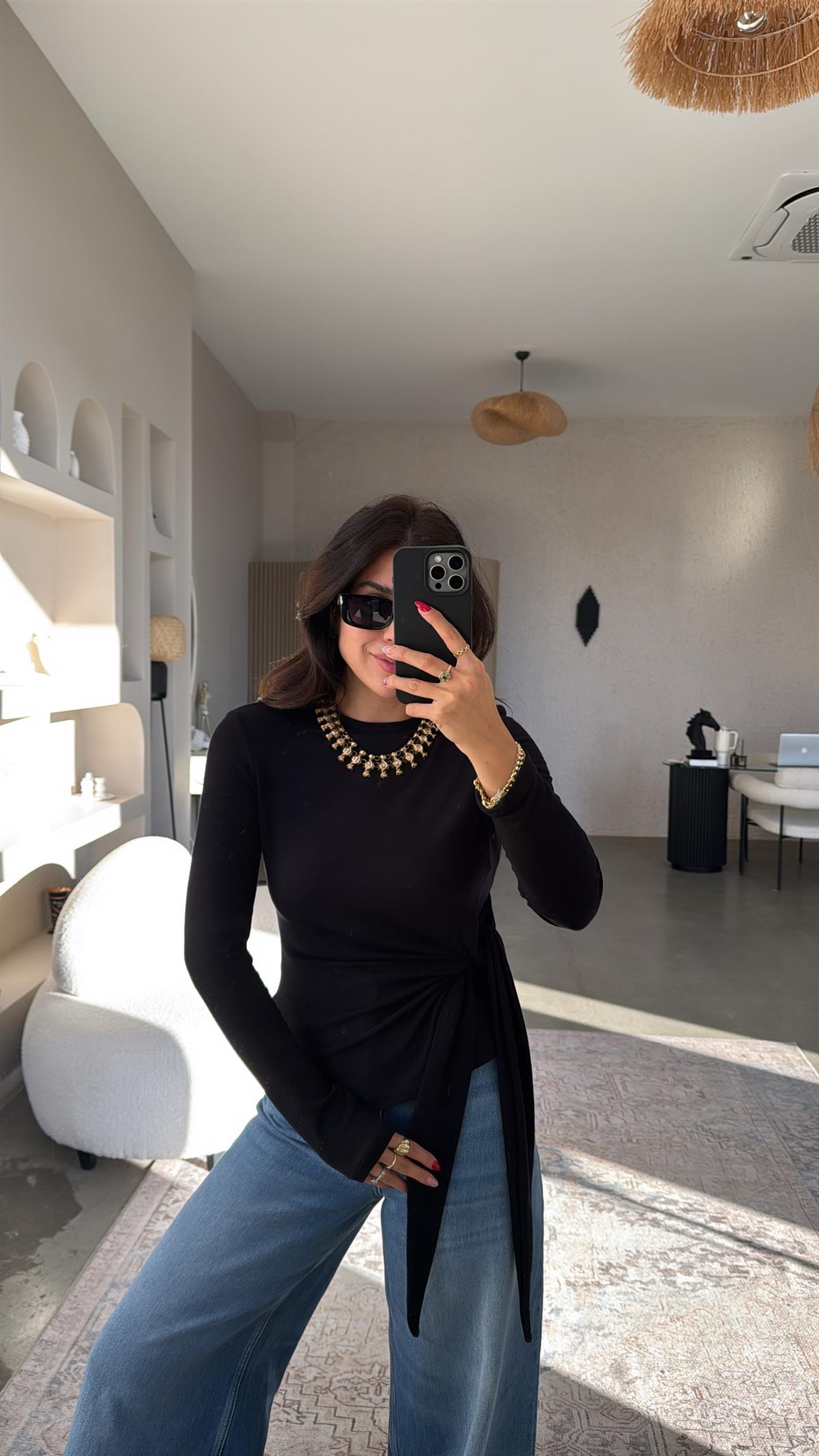 Siyah Bağlamalı İthal Kumaş Bluz