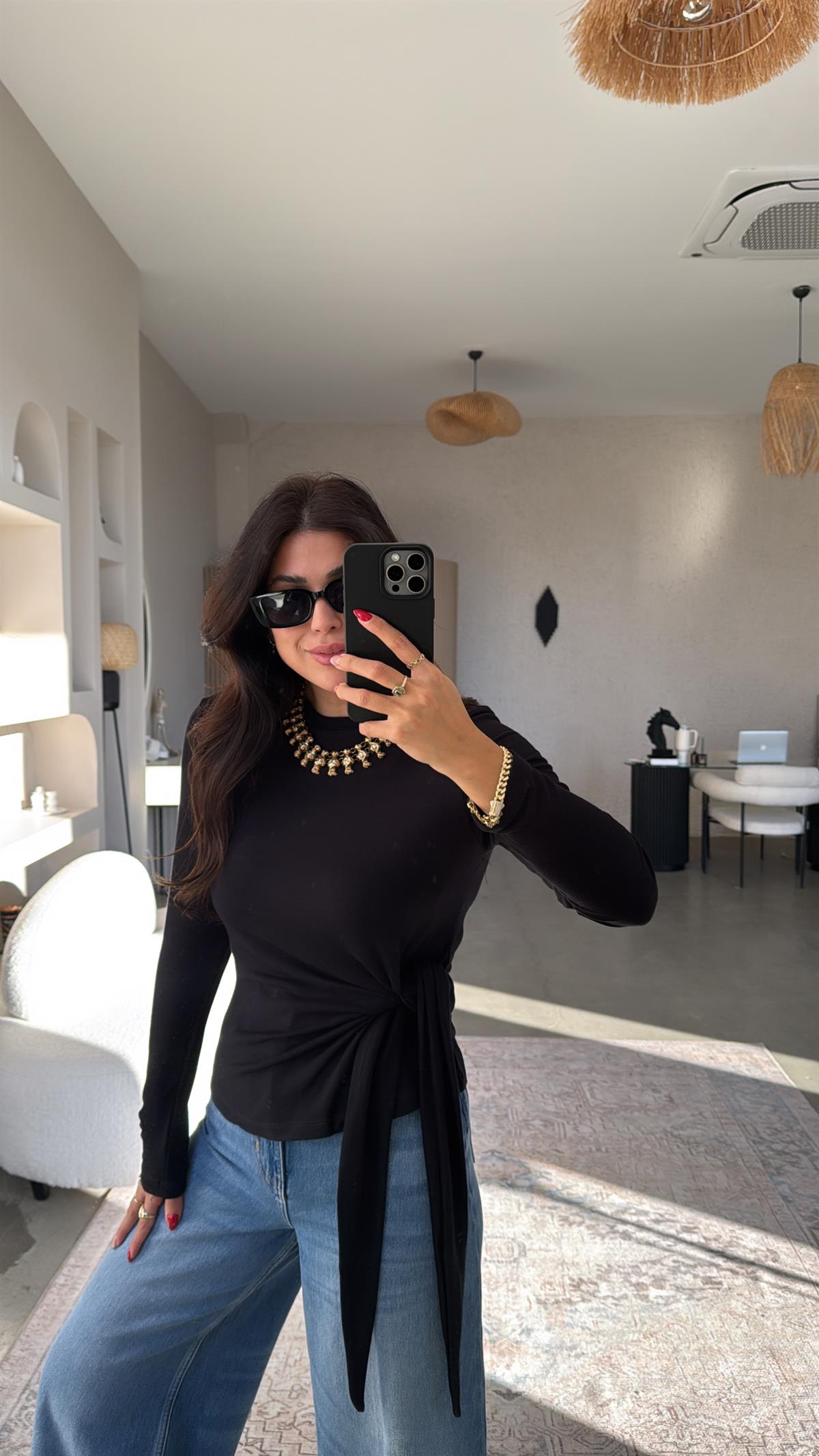 Siyah Bağlamalı İthal Kumaş Bluz