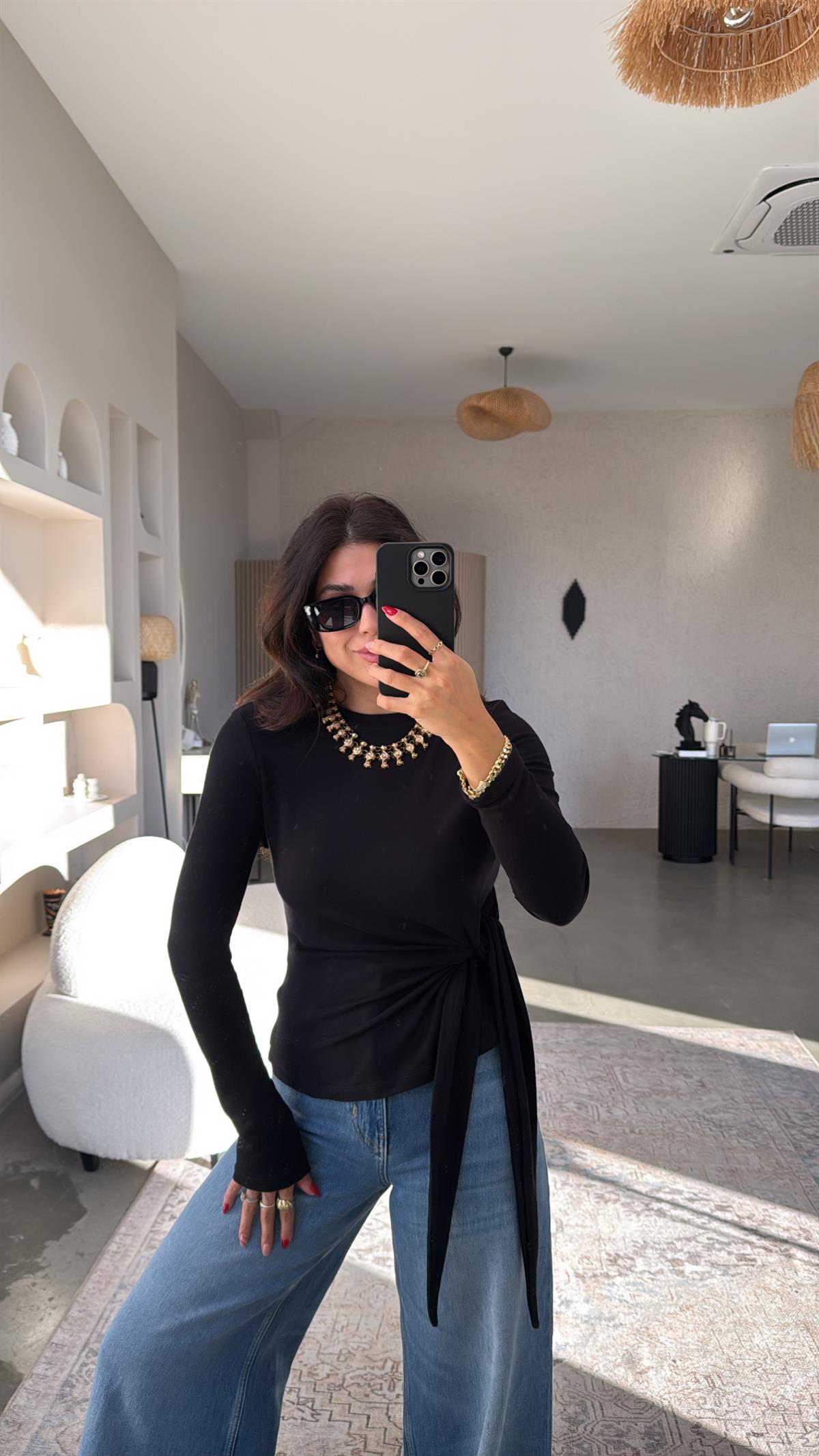 Siyah Bağlamalı İthal Kumaş Bluz