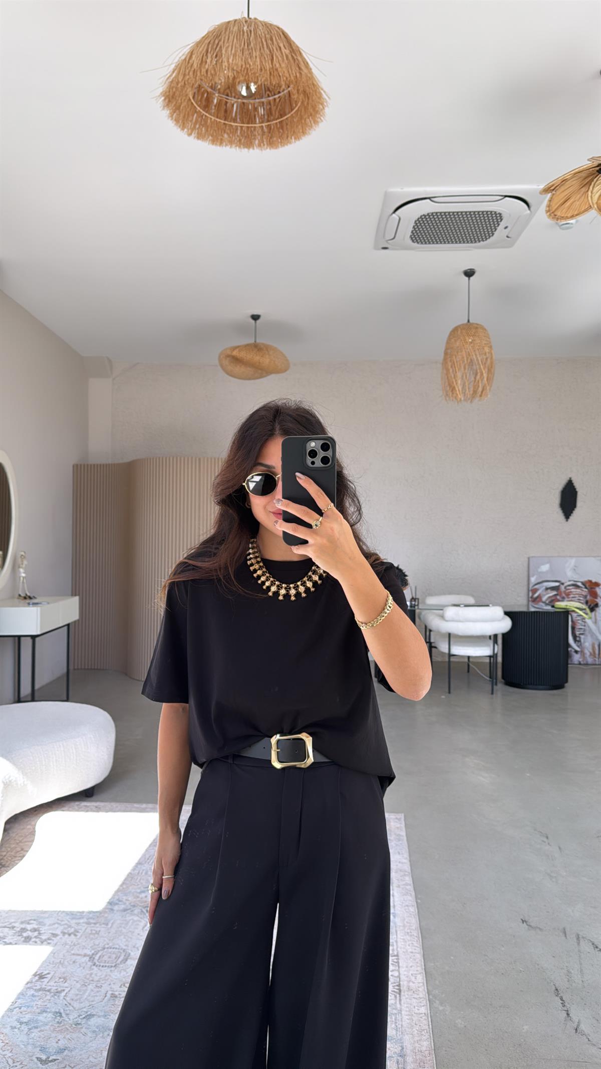 Siyah Basic Bisiklet Yaka Tshirt