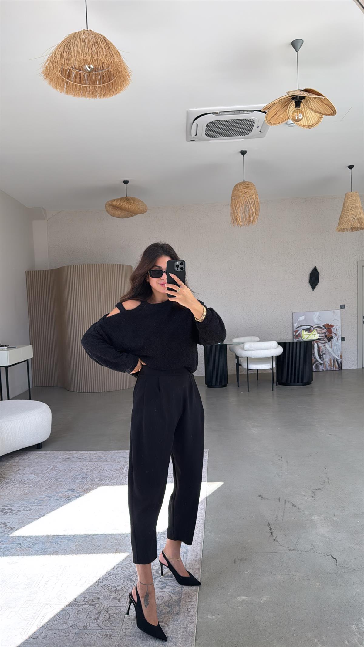 Siyah Bel Arka Lastik Krep Kumaş Pantolon