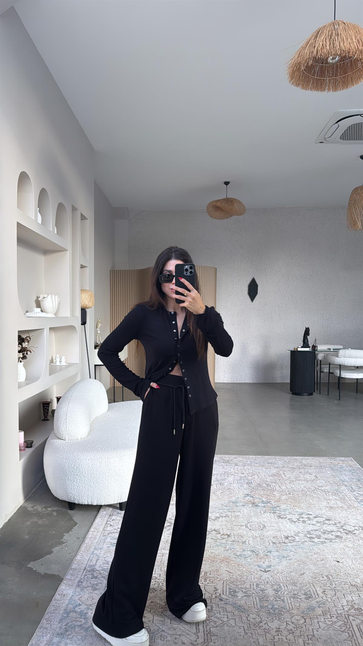 Siyah Beli İpli Modal Kumaş Rahat Pantolon