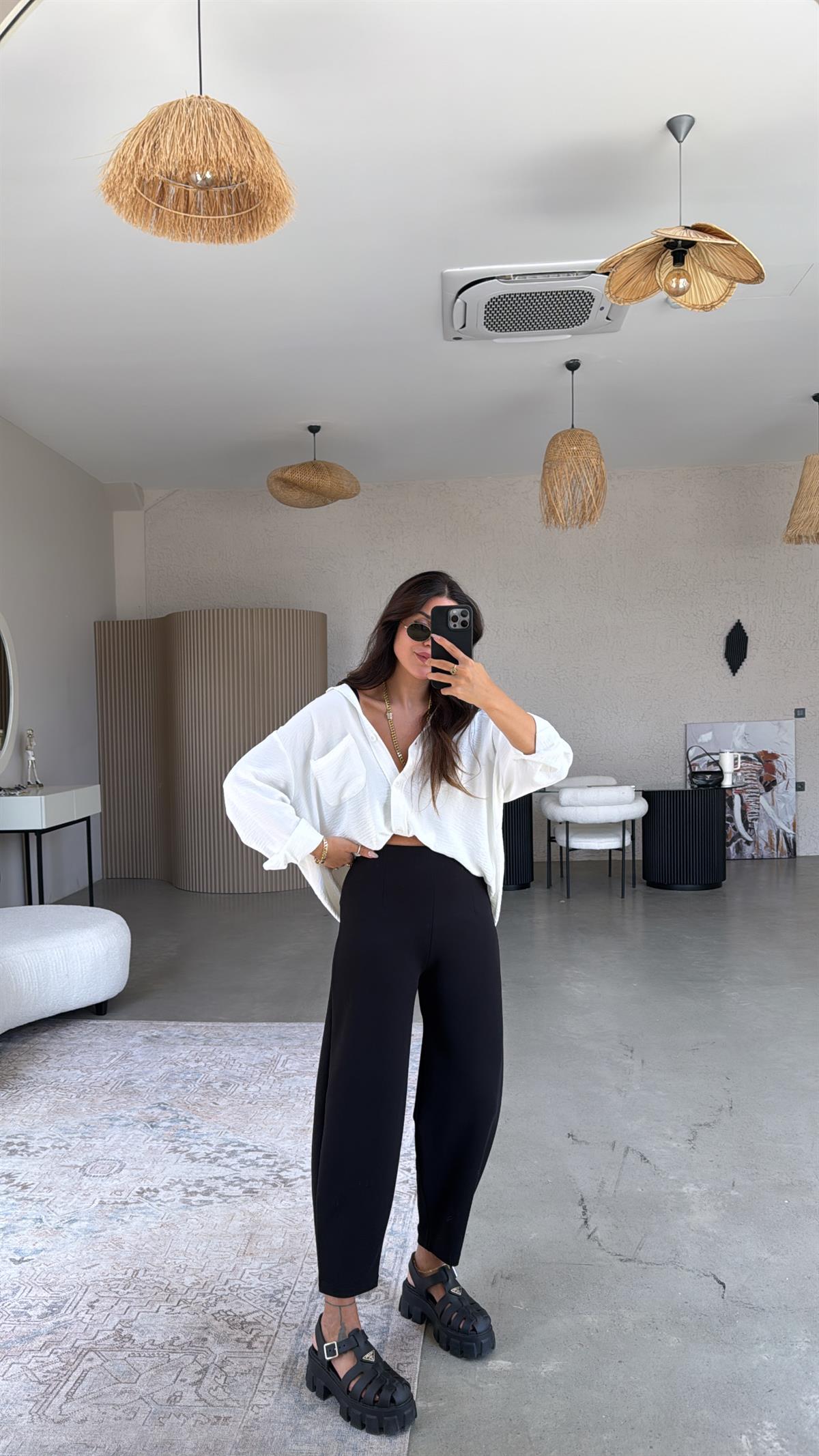 Siyah Beli Lastikli Balon Kumaş Pantolon