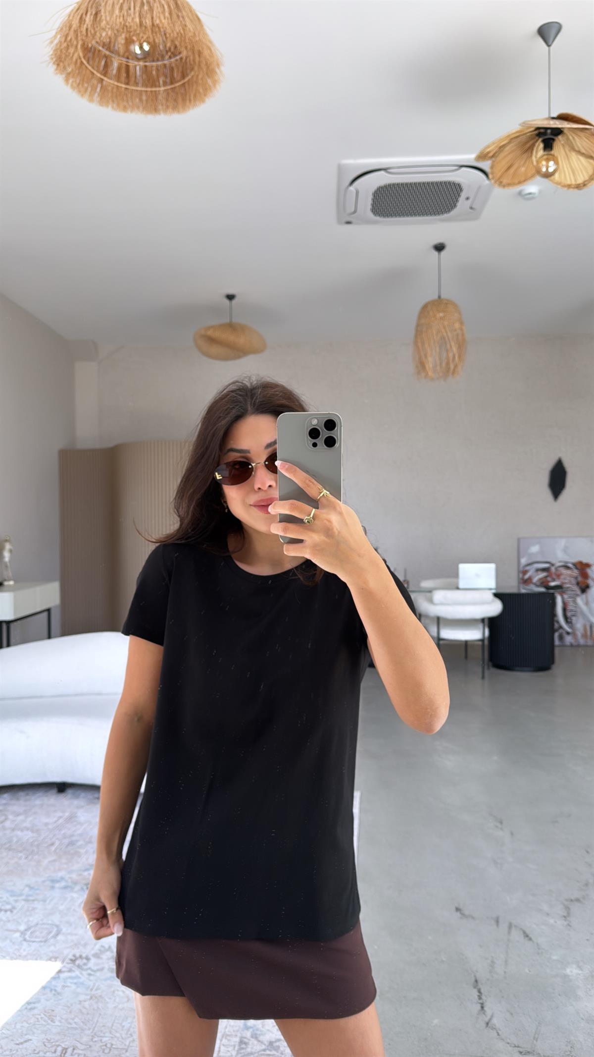 Siyah Bisiklet Yaka Basic Tshirt