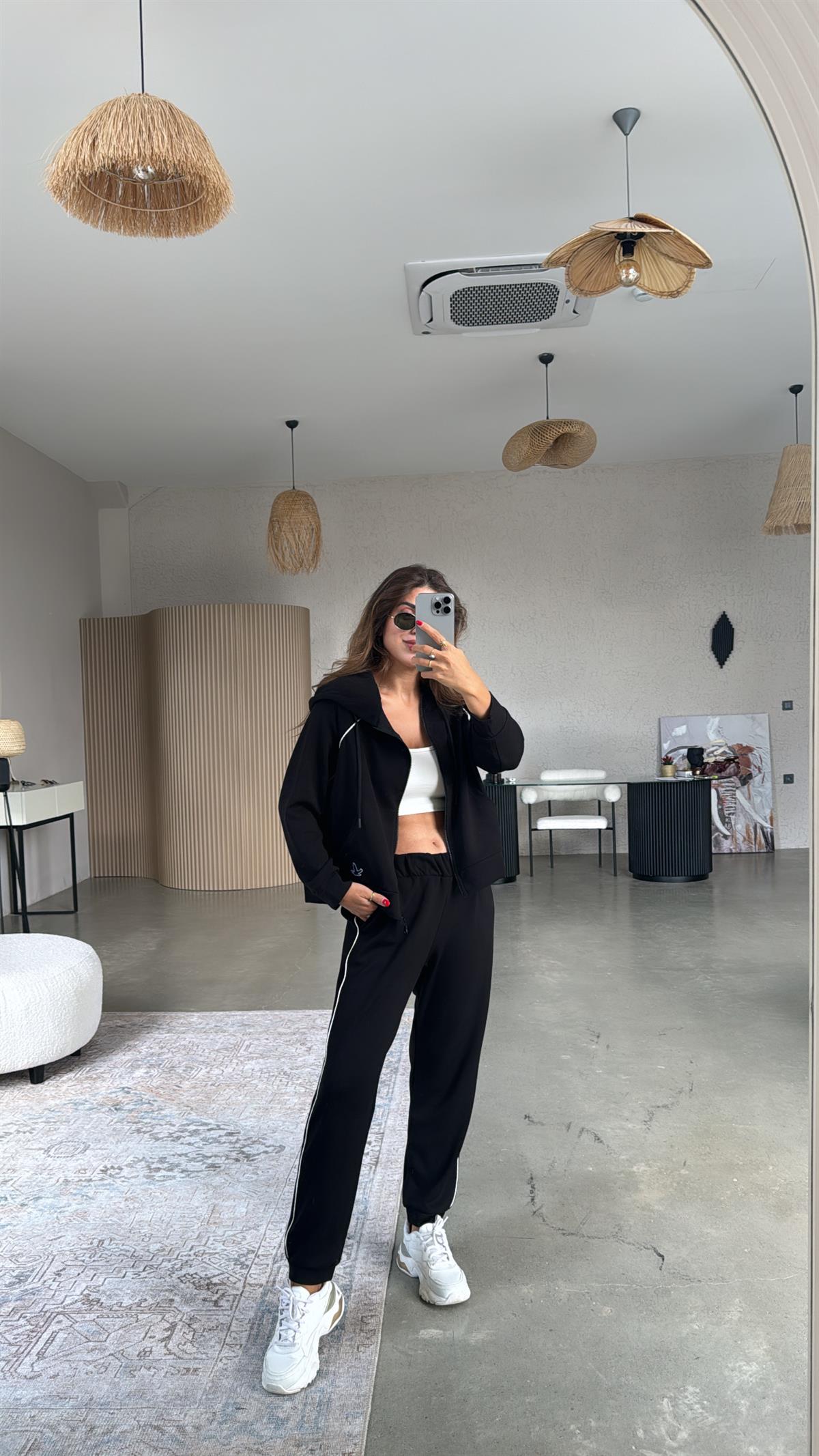 Siyah Biyeli Club Takım