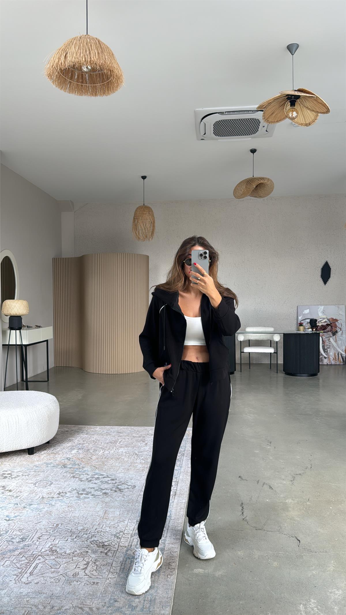 Siyah Biyeli Club Takım