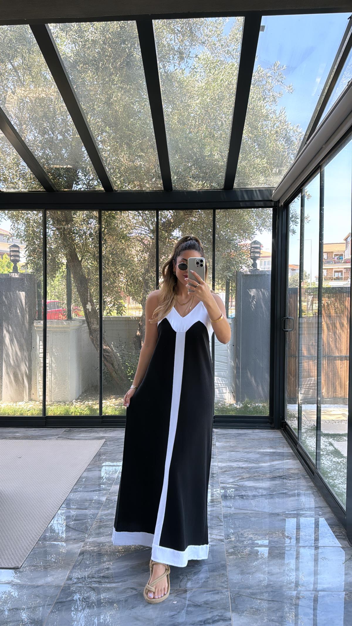 Siyah Bloklu Keten Elbise