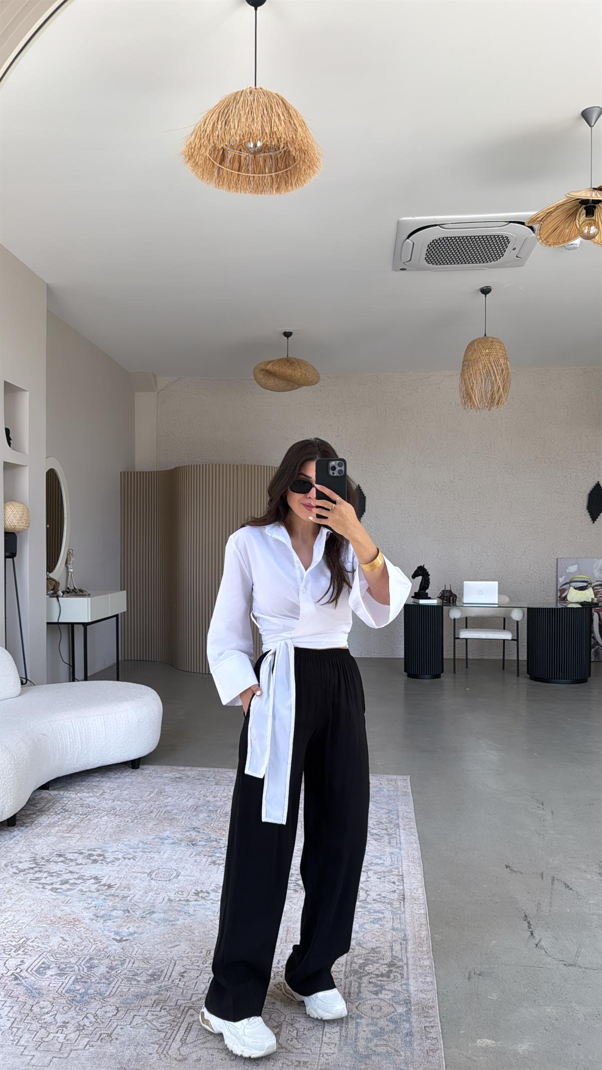 Siyah Bol Paça Massi Pantolon