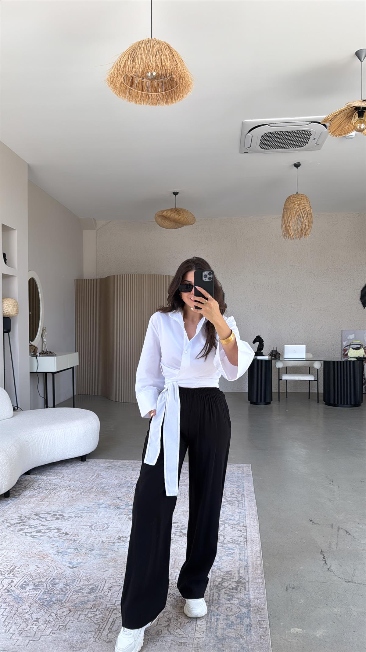 Siyah Bol Paça Massi Pantolon