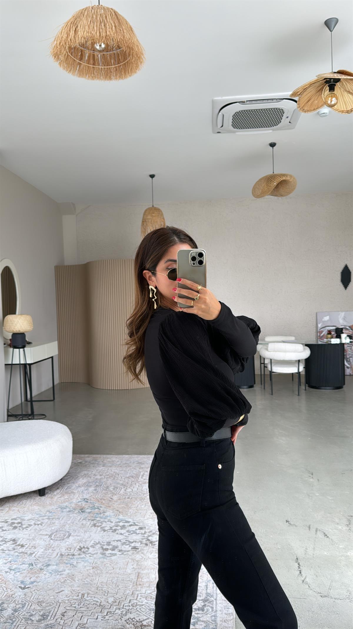 Siyah Boyfit Paça Kesik ZR Jean