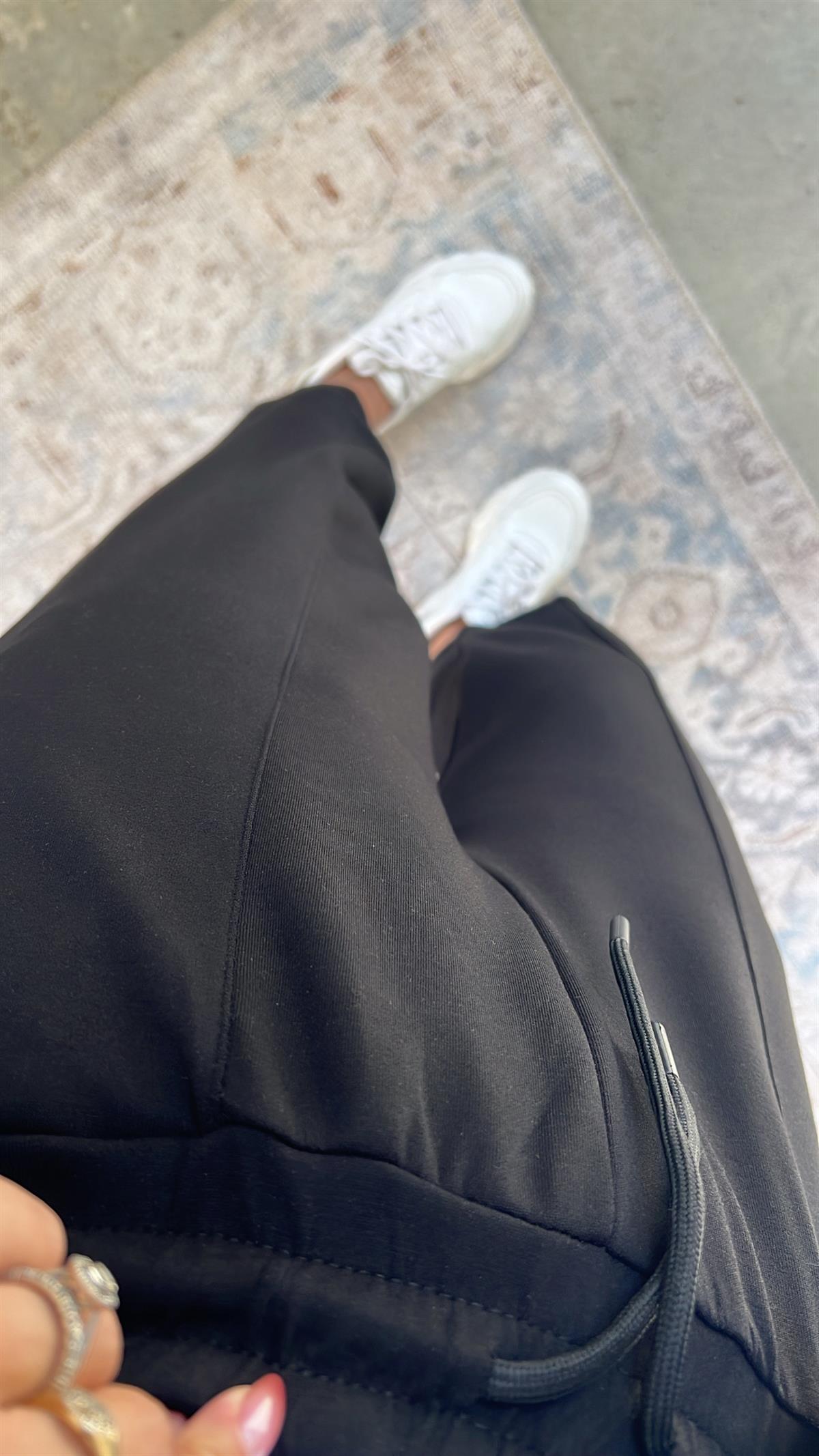 Siyah Çımalı Modal Eşofman