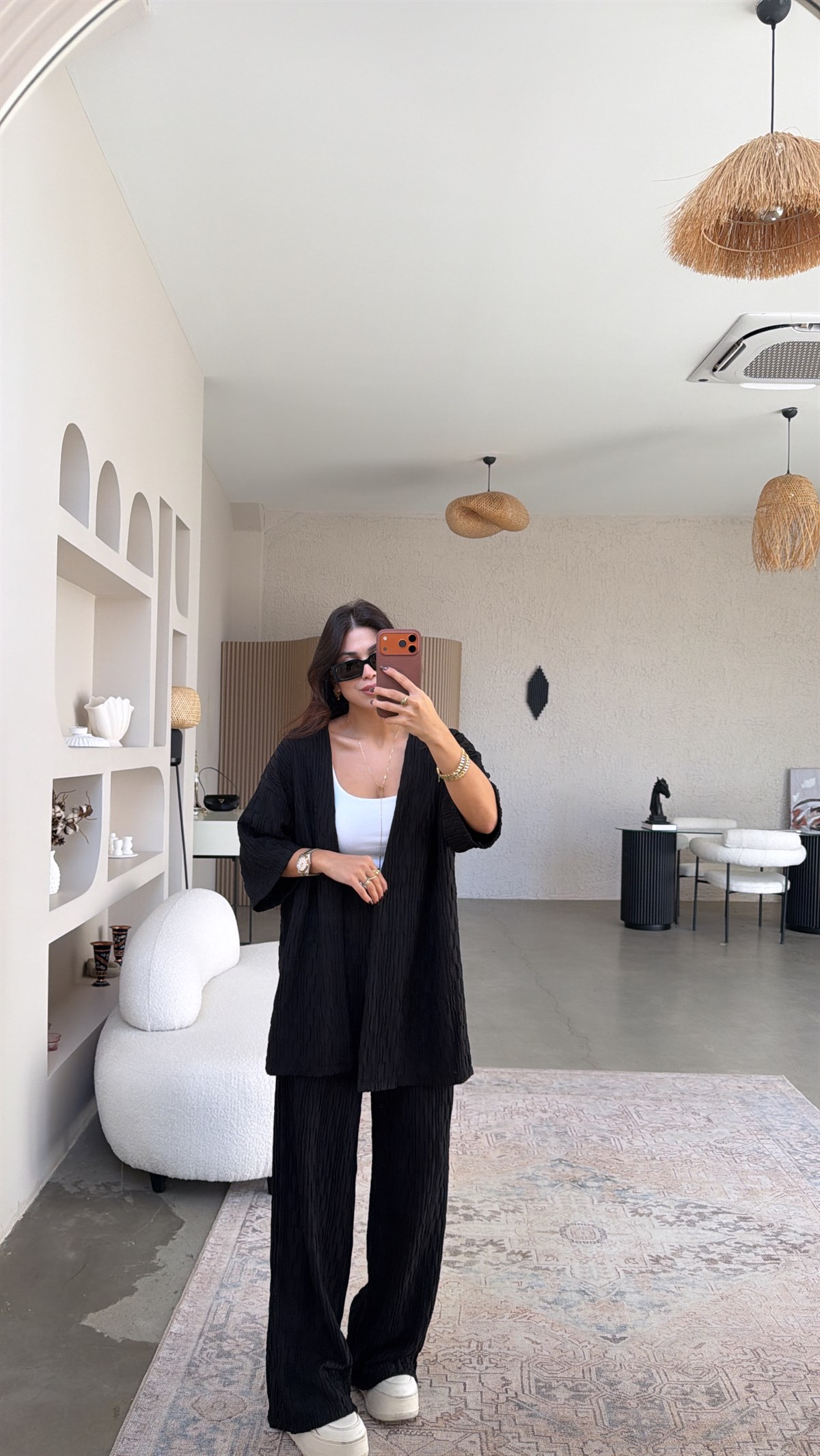 Siyah Dokulu Ceketli Takım