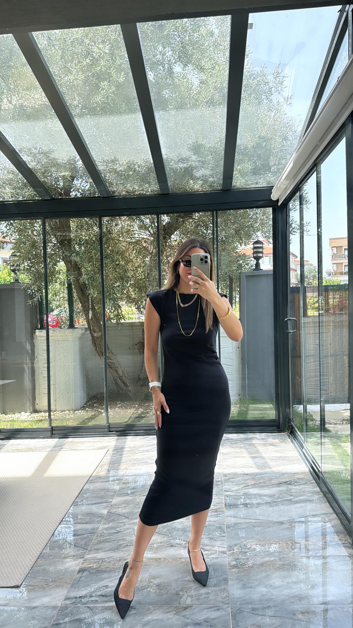 Siyah Drape Detaylı Elbise