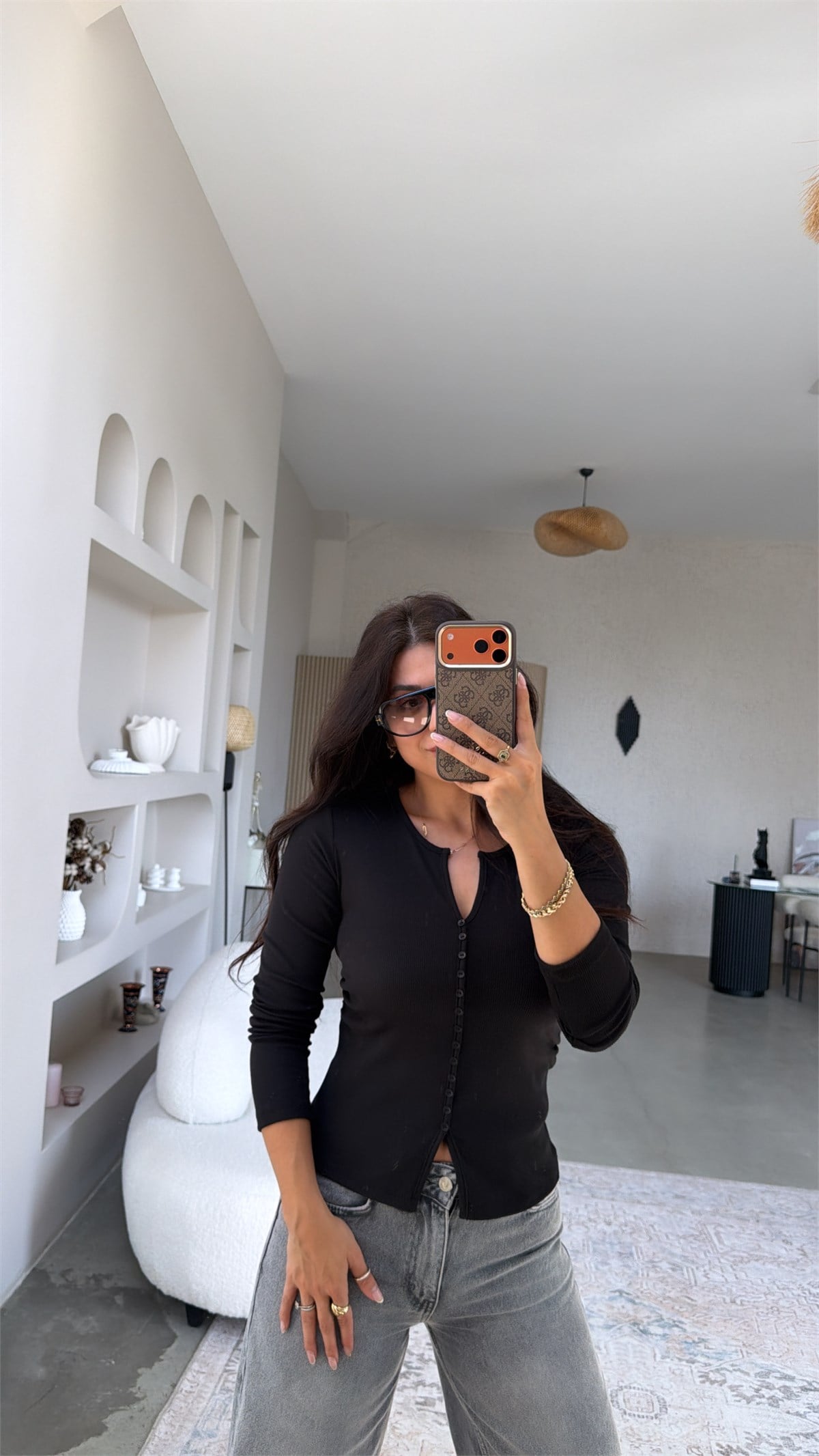 Siyah Düğmeli Uzun Kol Ribana Bluz