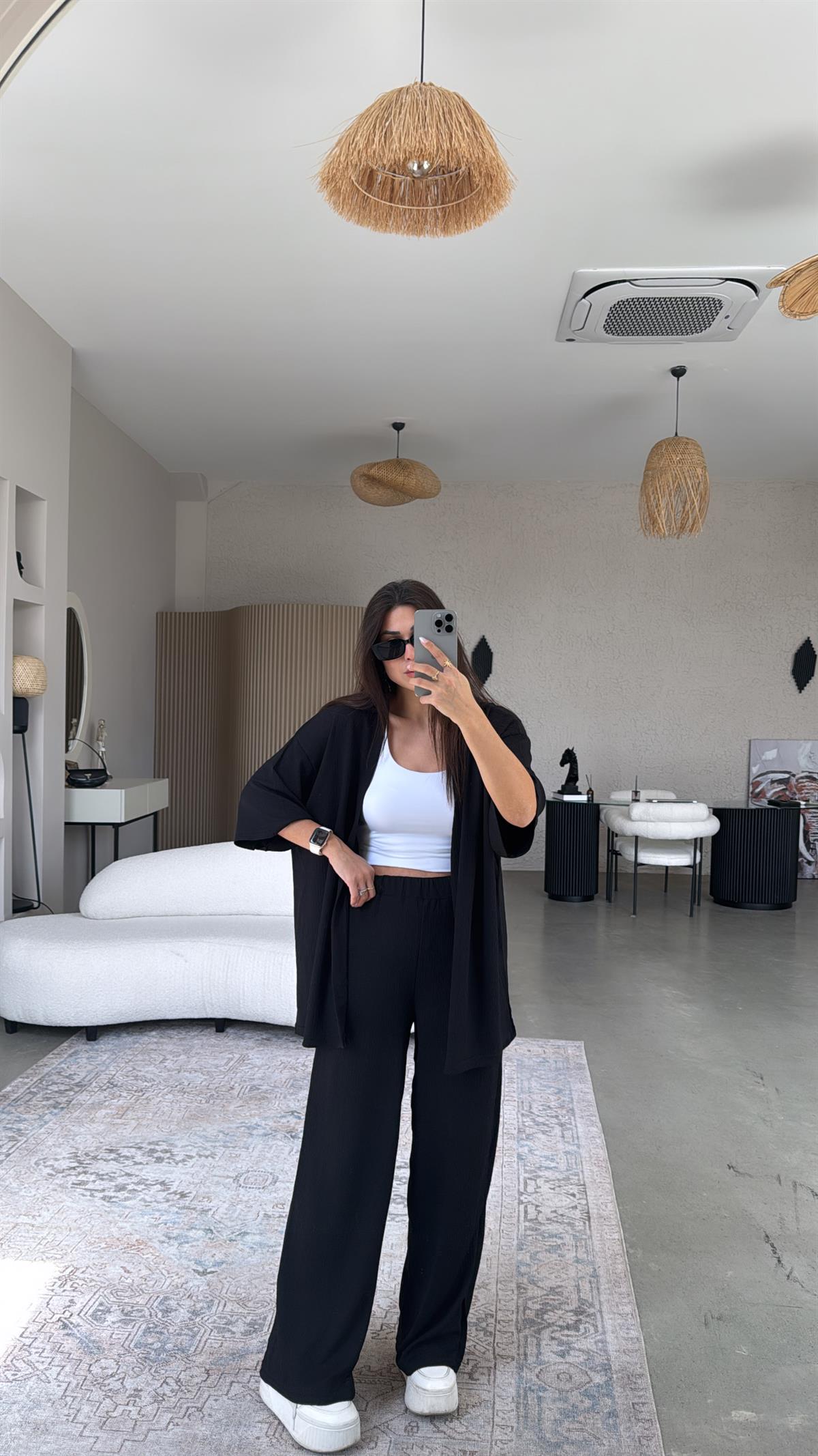 Siyah Düz Bürümcük Ceketli Takım