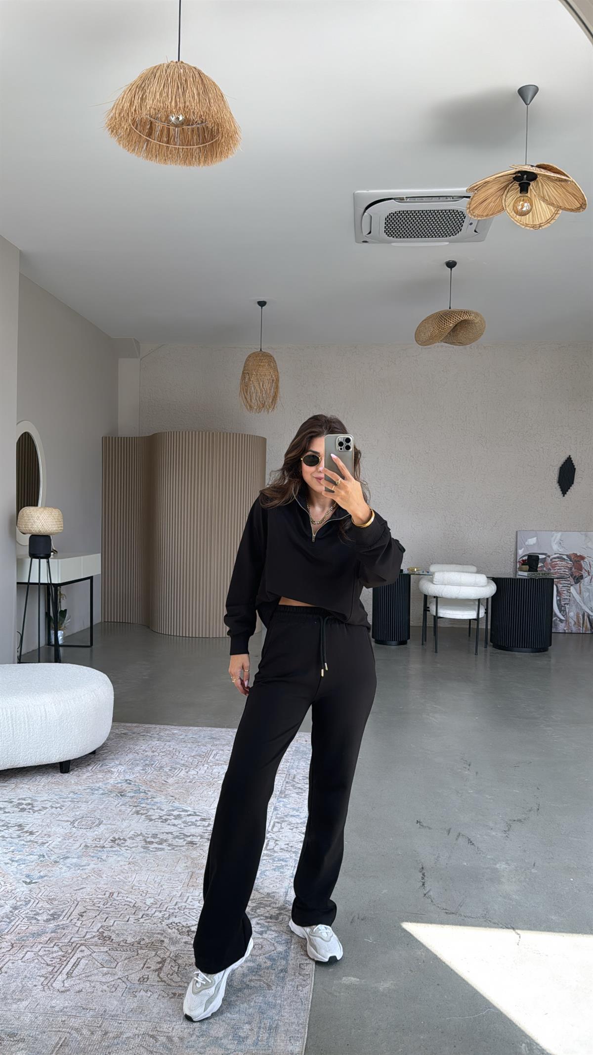 Siyah Fermuarlı İki İplik Sweatshirt