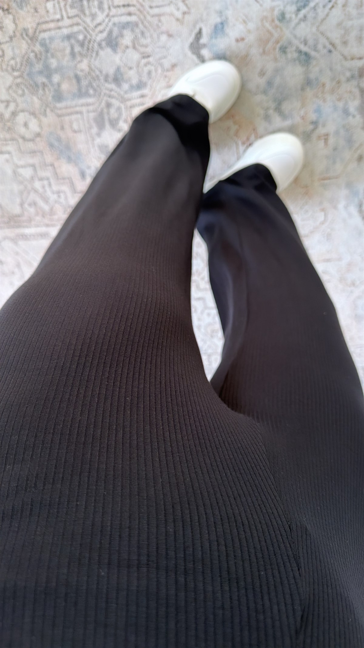 Siyah Fitilli Pamuklu Rahat Pantolon