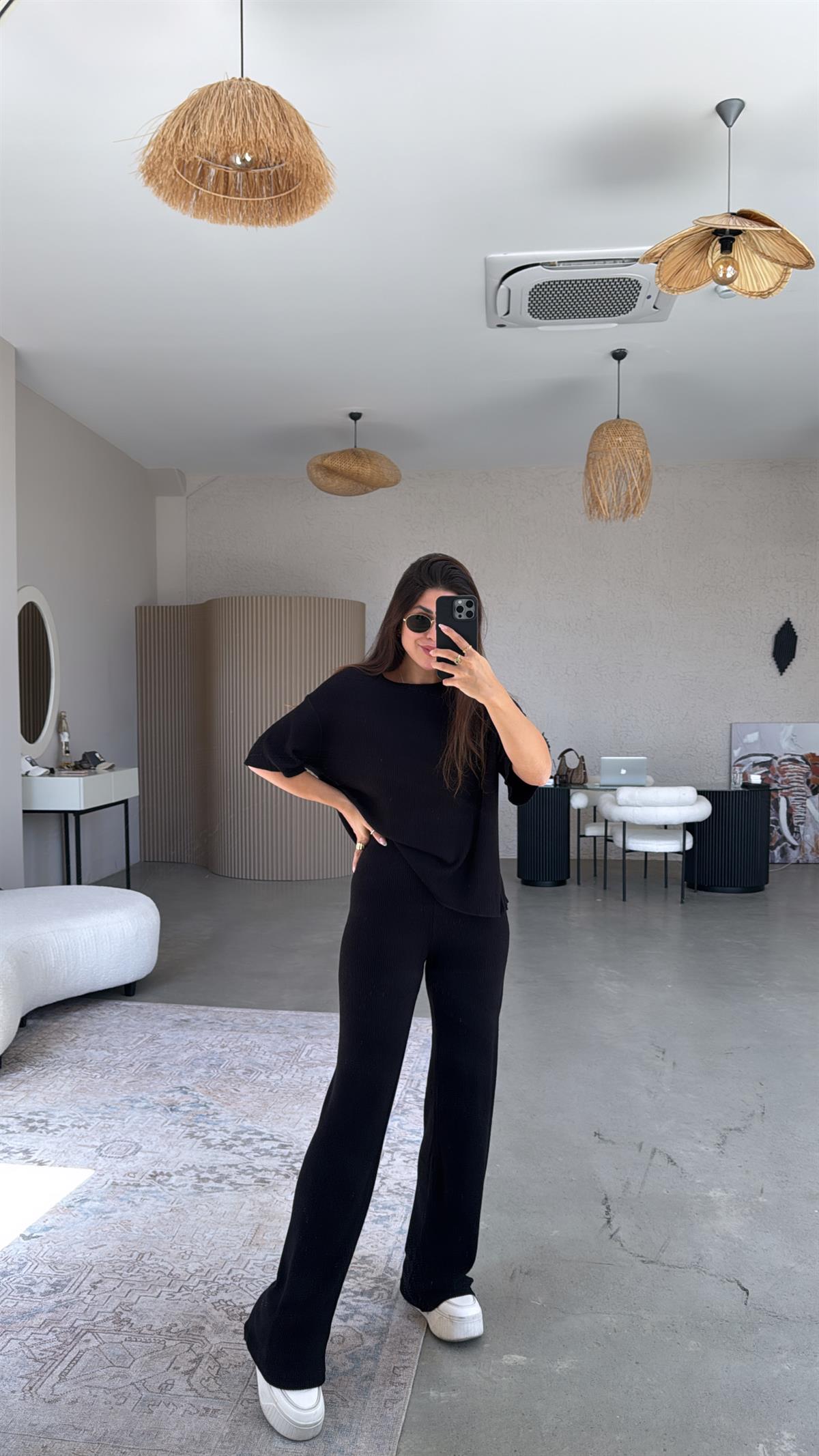 Siyah Fitilli Yumuşak Kumaş Takım