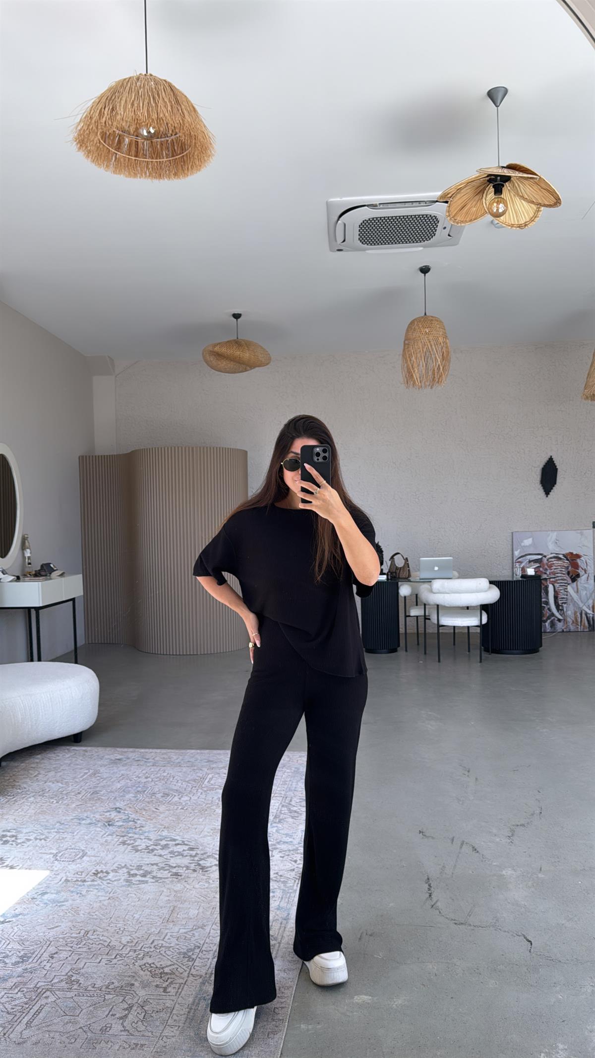 Siyah Fitilli Yumuşak Kumaş Takım