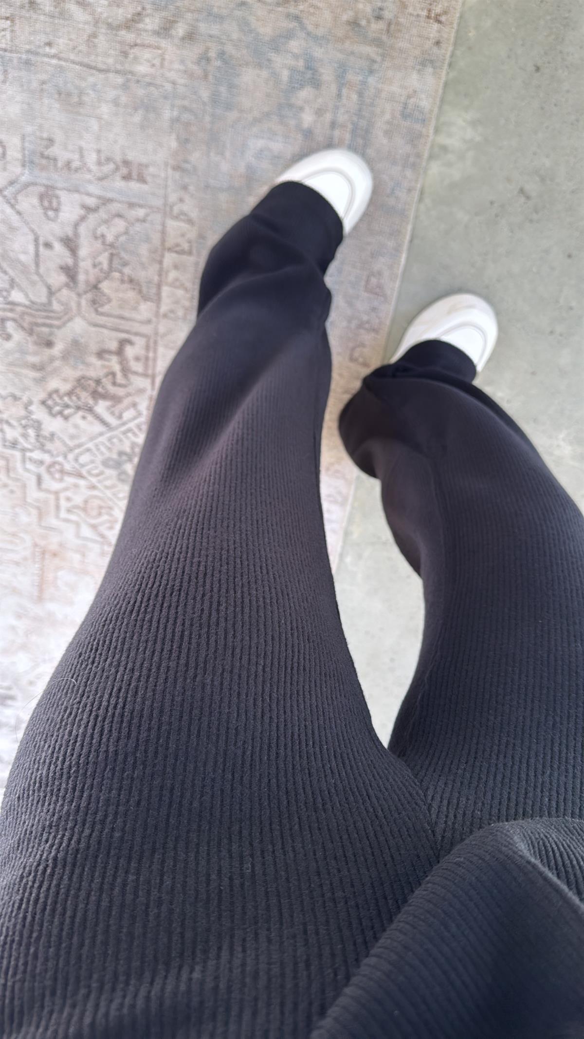 Siyah Fitilli Yumuşak Kumaş Takım