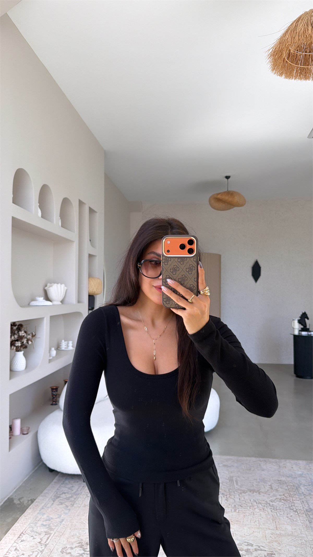 Siyah Globlu Uzun Kollu Bra Free Basic Bluz