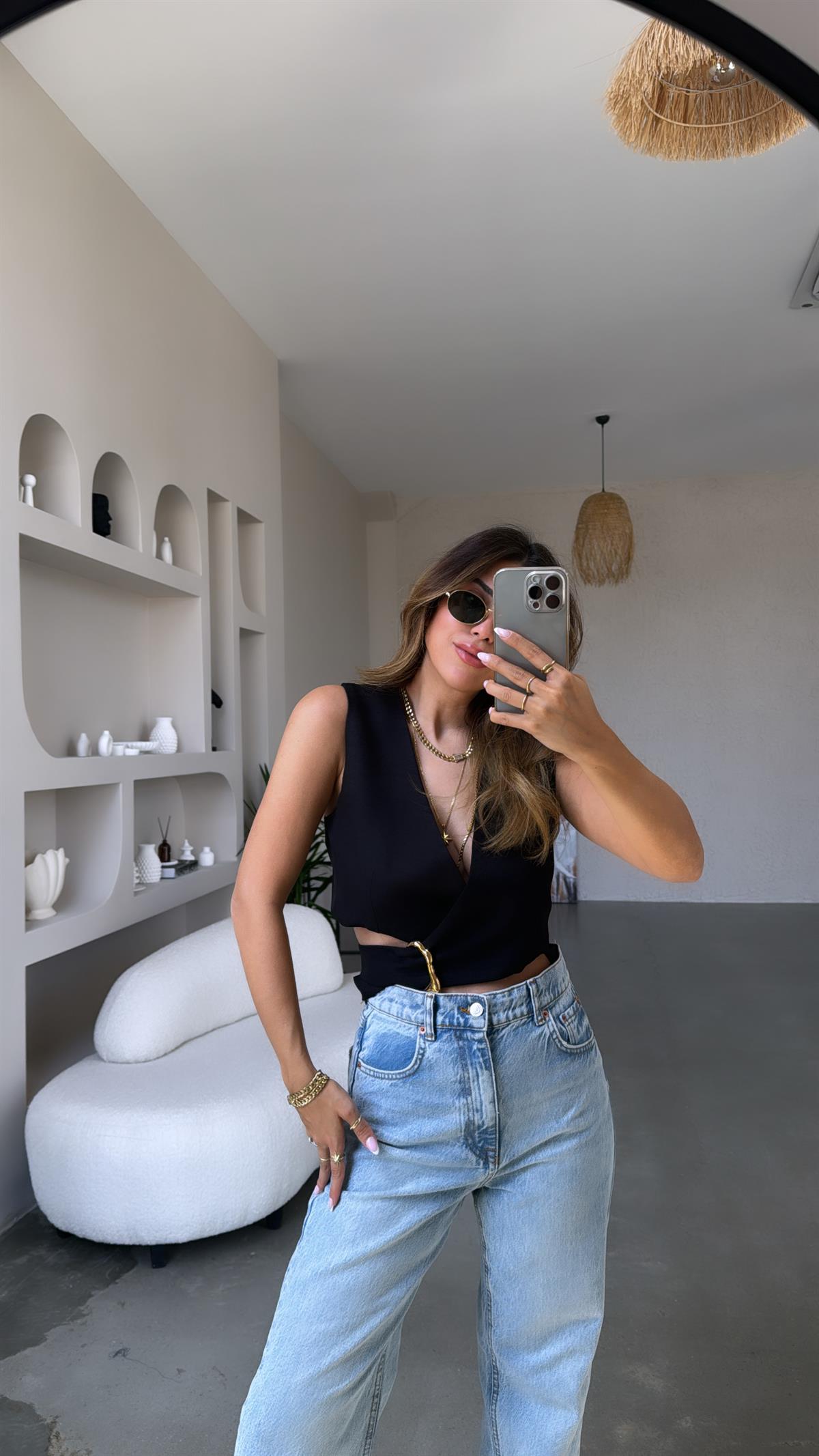 Siyah Gold Kemerli Yelek