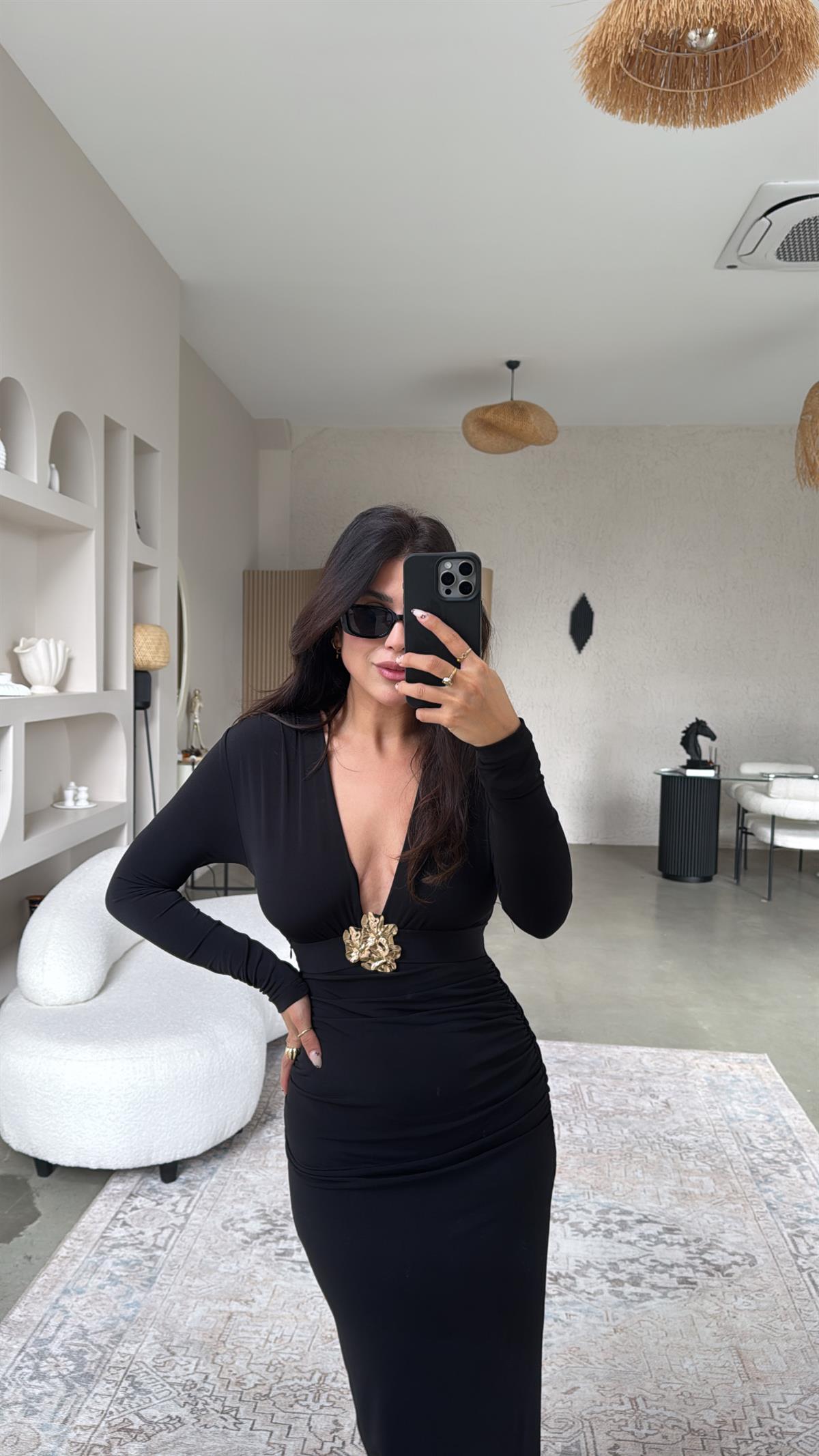 Siyah Gold Tokalı Sandy Elbise