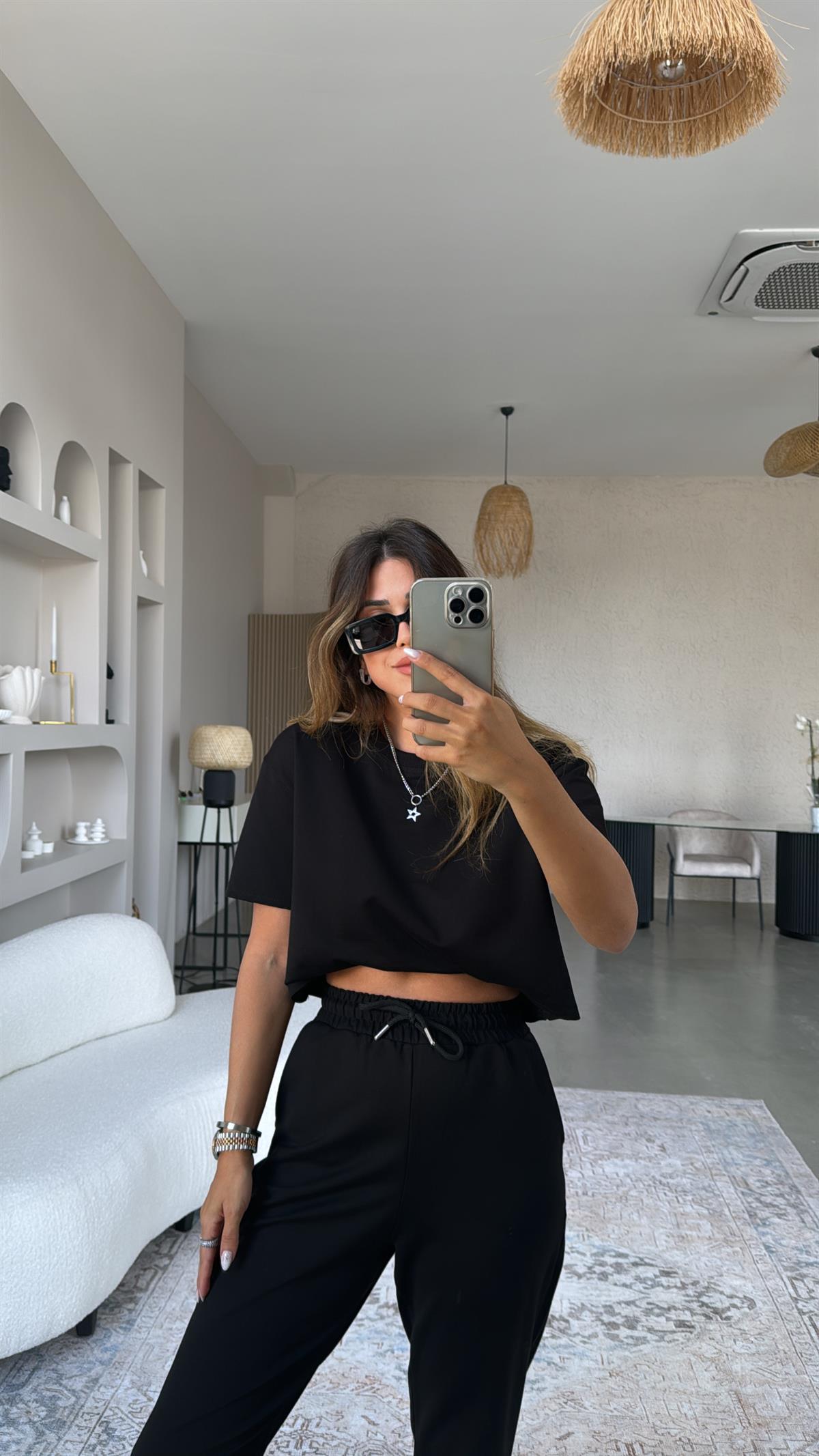 Siyah İki İplik Takım