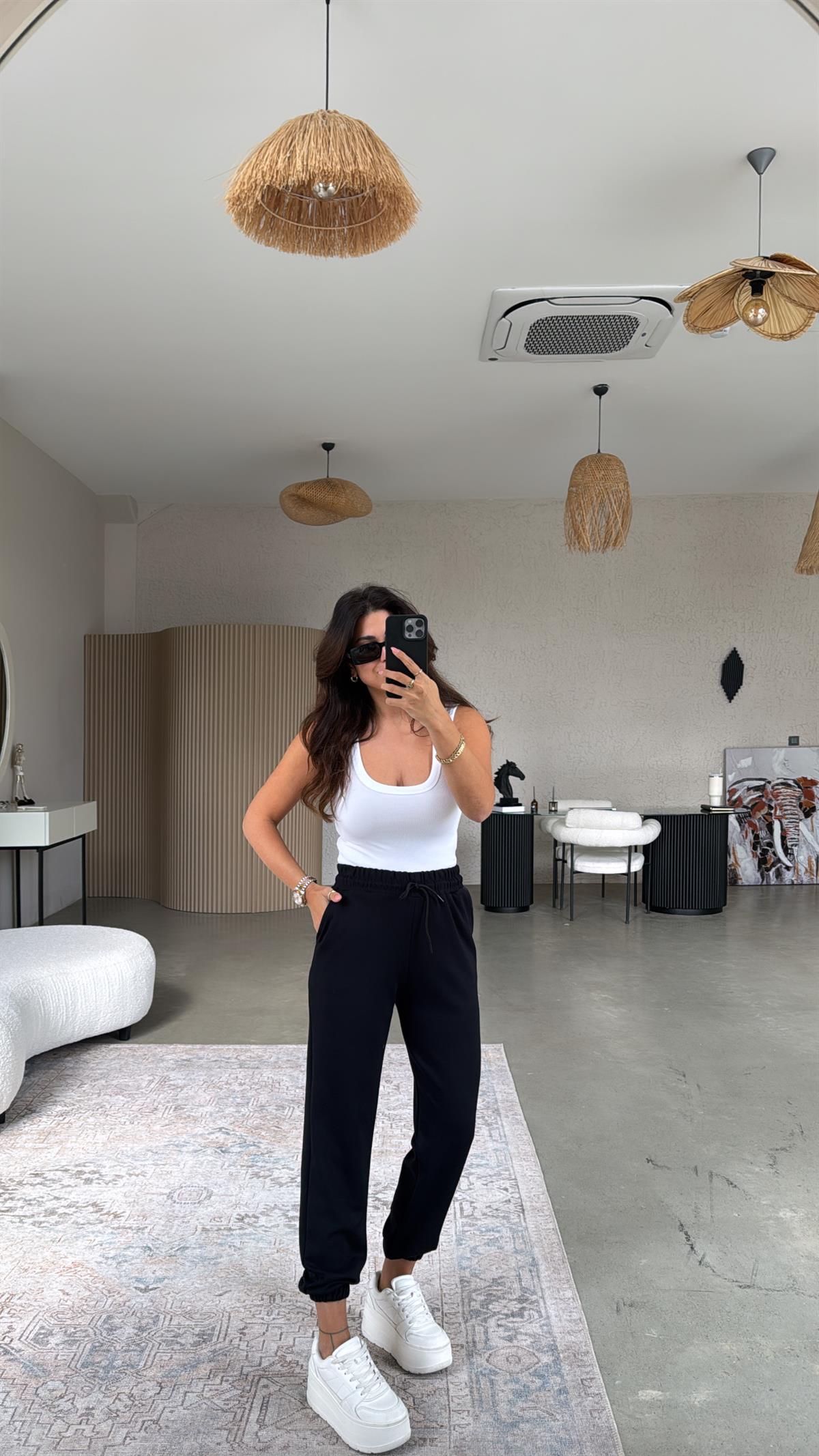 Siyah Jogger Paça Lastik Eşofman