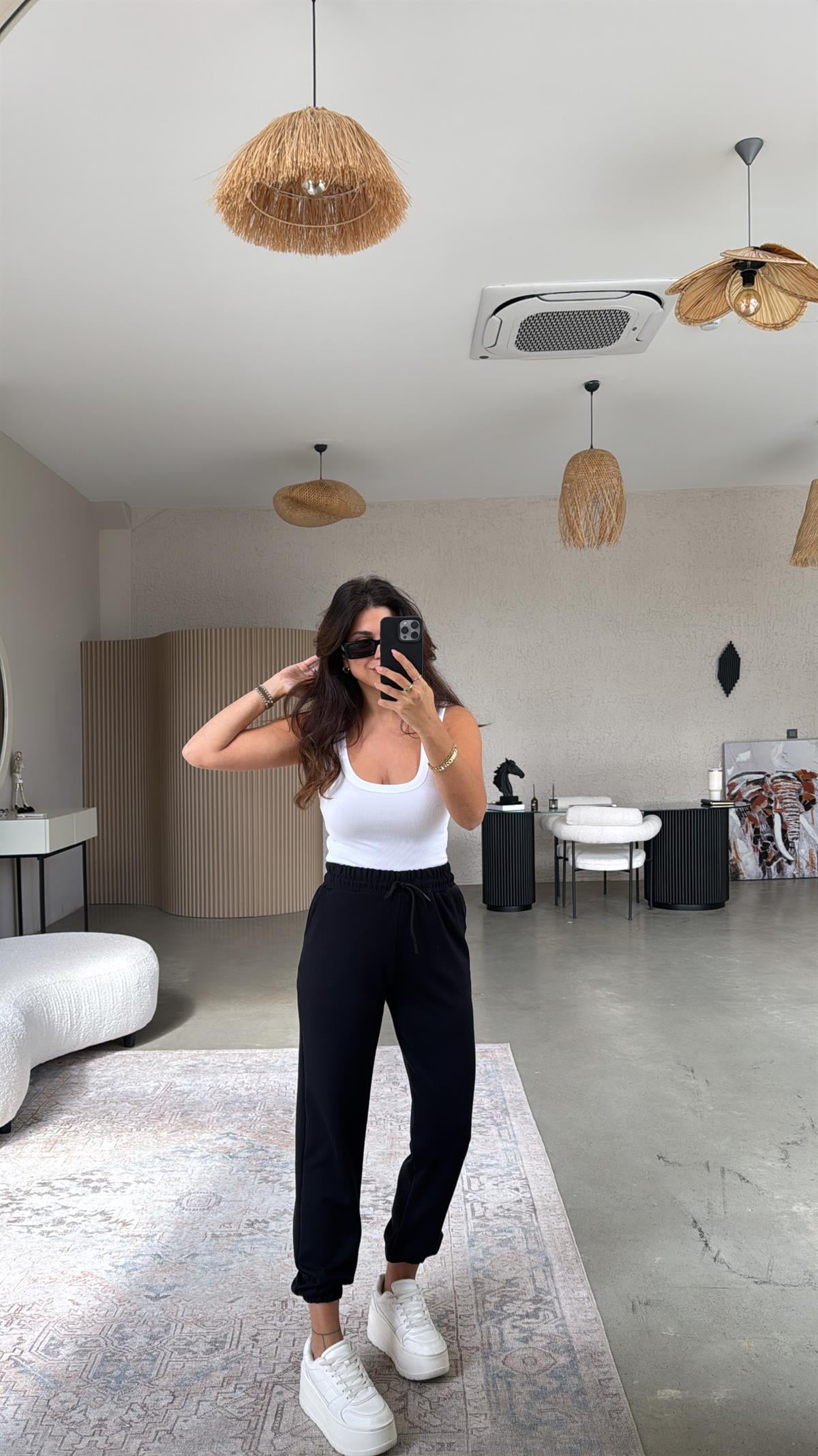Siyah Jogger Paça Lastik Eşofman