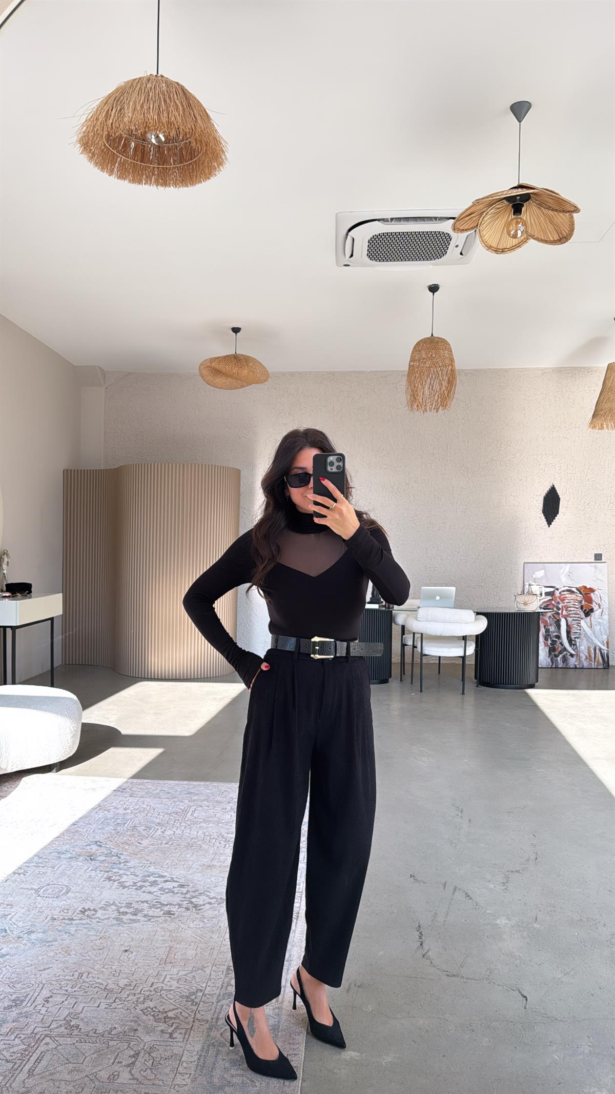 Siyah Kadife Kemerli Havuç Pantolon