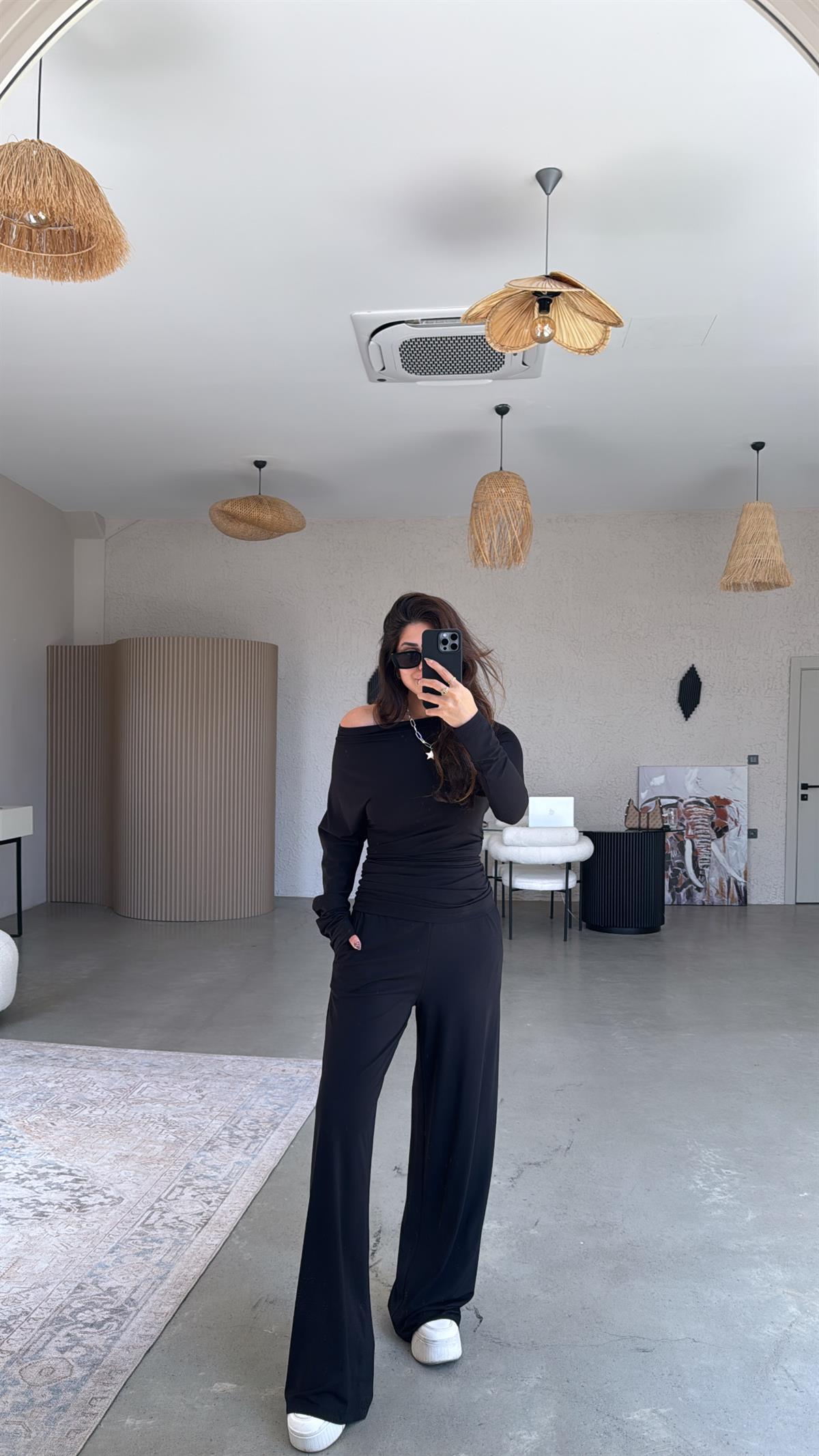 Siyah Kayık Yaka Modal Büzgülü Takım