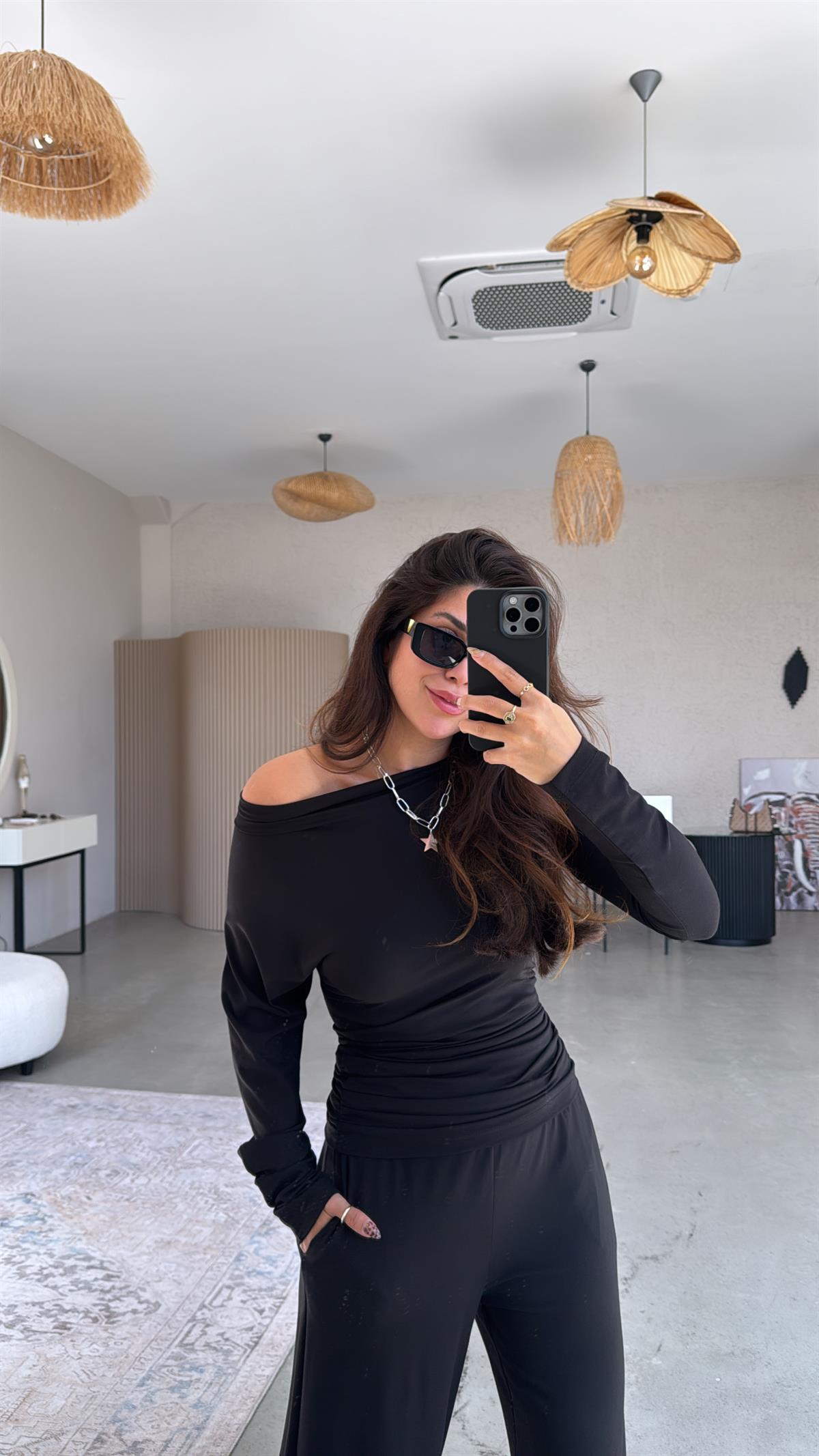 Siyah Kayık Yaka Modal Büzgülü Takım