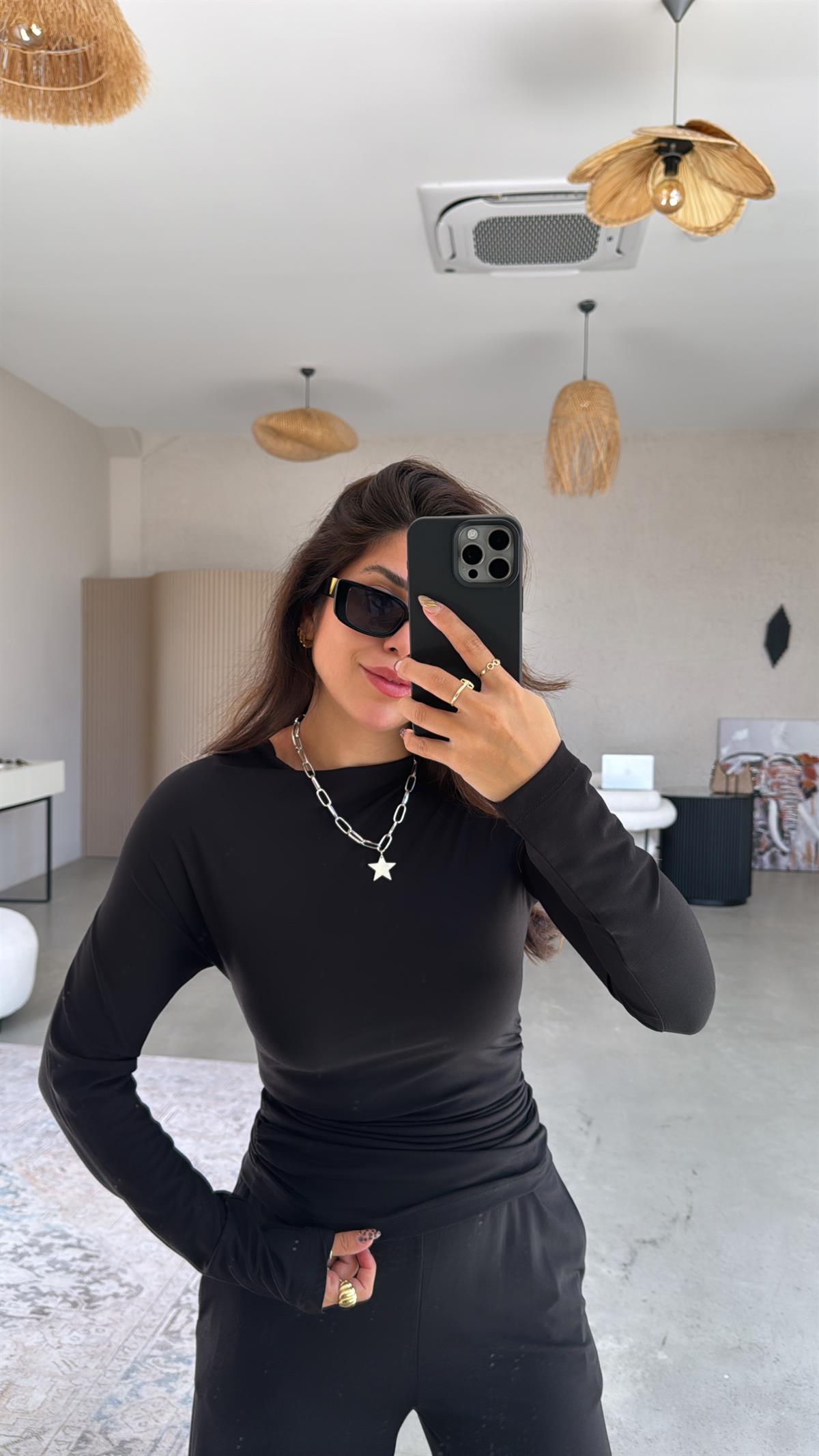 Siyah Kayık Yaka Modal Büzgülü Takım