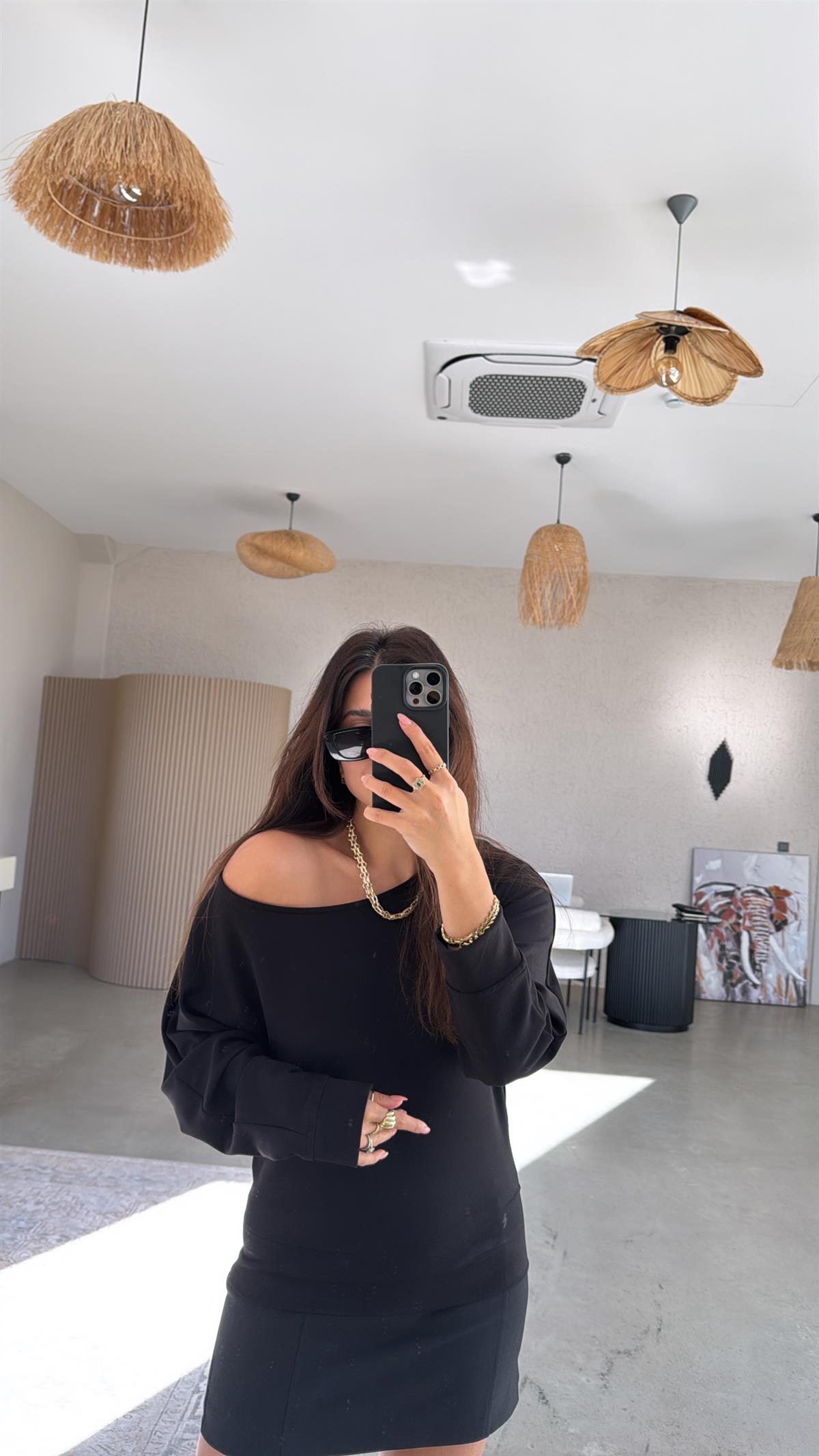 Siyah Kayık Yaka Modal Sweat Bluz