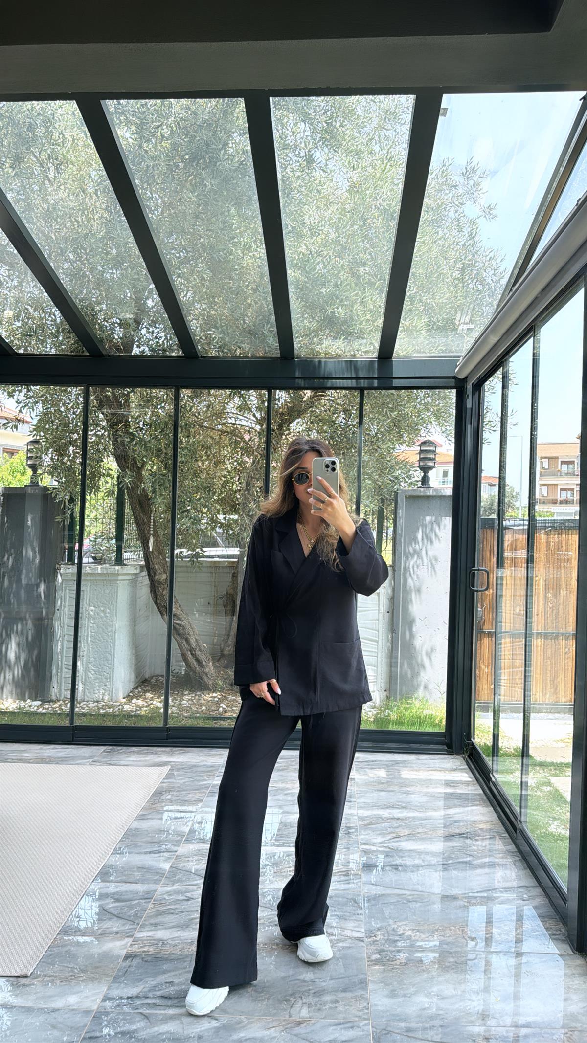 Siyah Keten Premium Takım