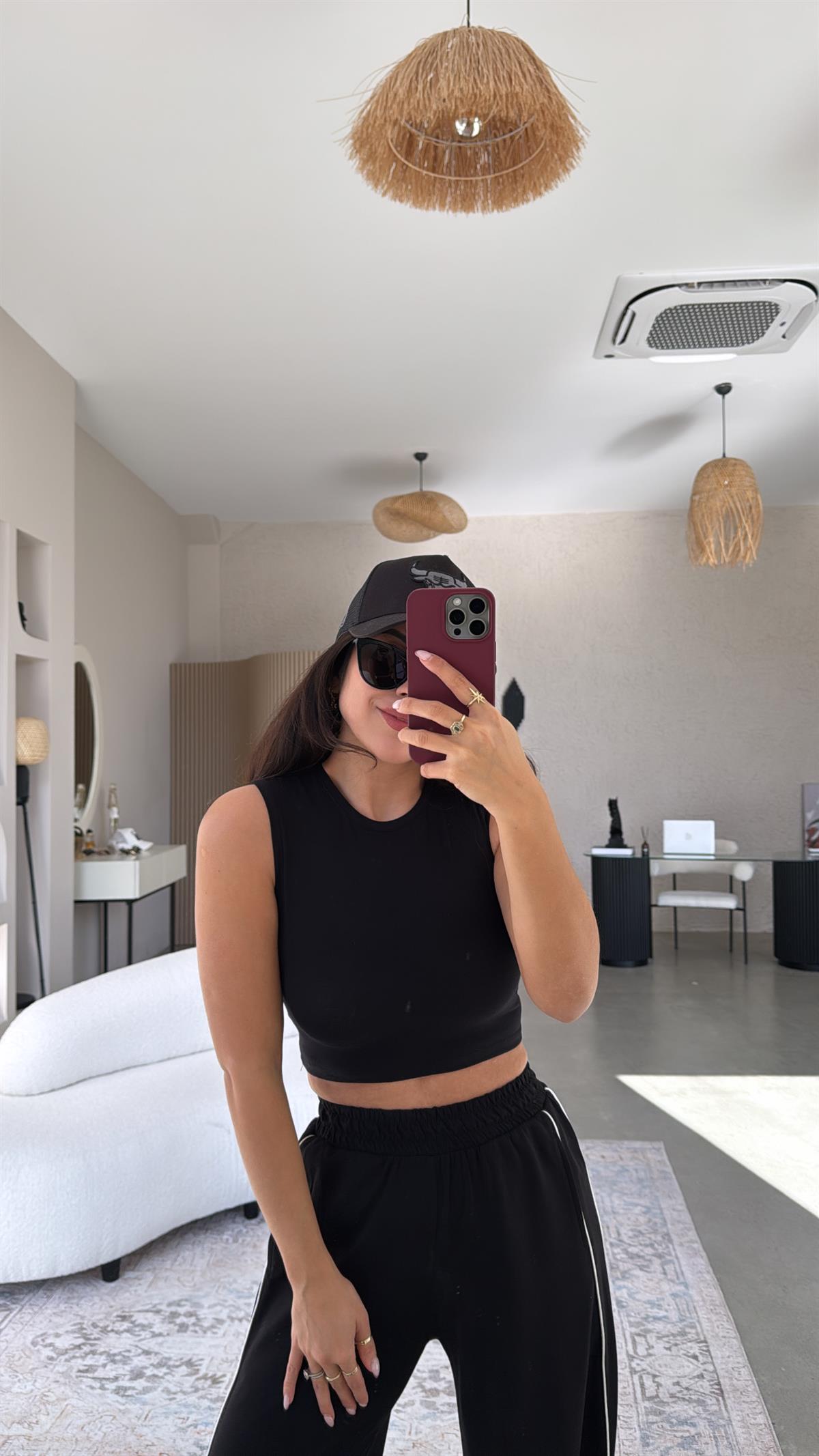 Siyah Kolsuz Crop Body