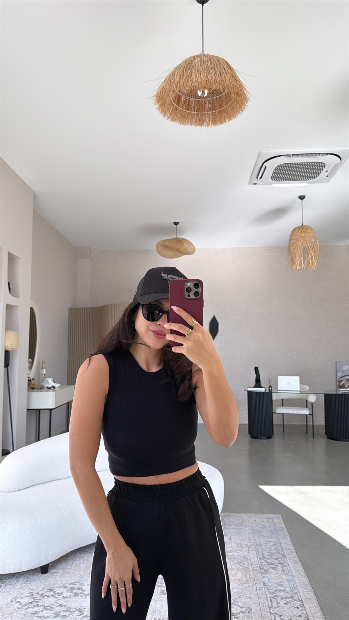 Siyah Kolsuz Crop Body