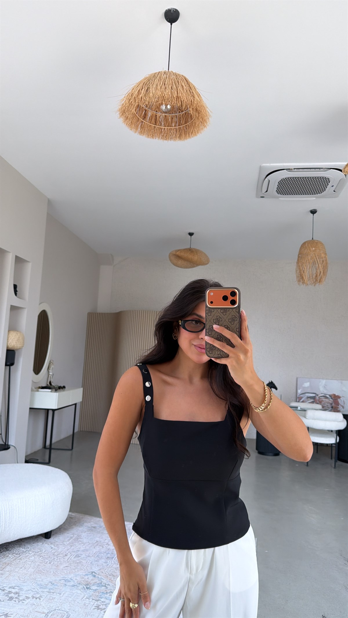 Siyah Krep Kumaş Çıtçıt Askılı Premium Bluz