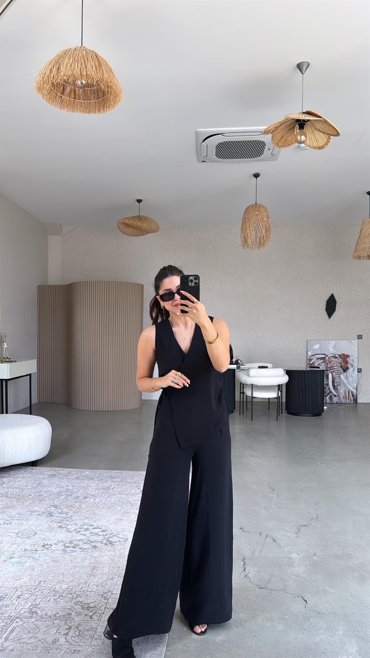 Siyah Kruvaze Aerobin Takım